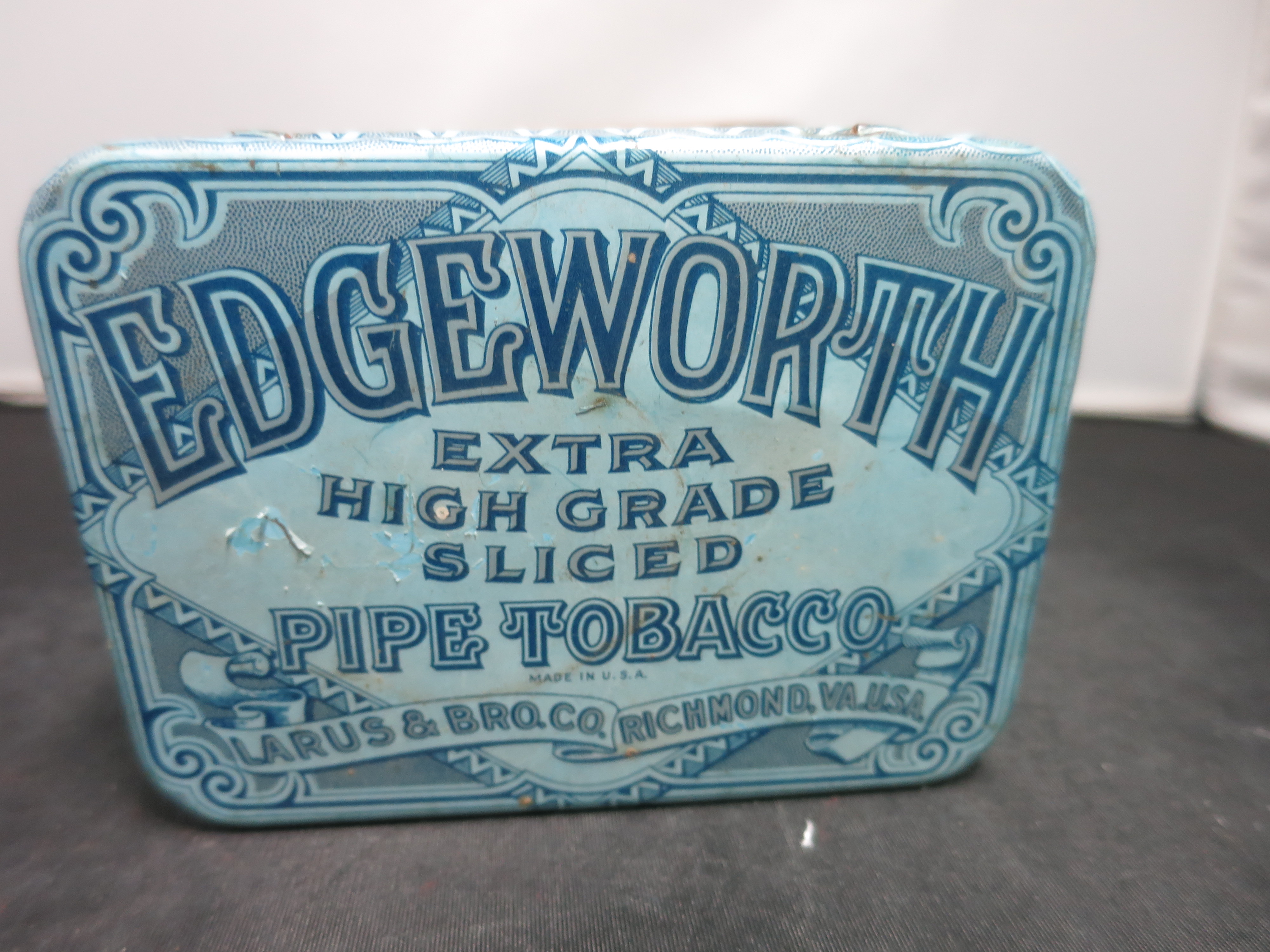 Edgeworth Extra High Grade Sliced Pipe Tobacco Tin