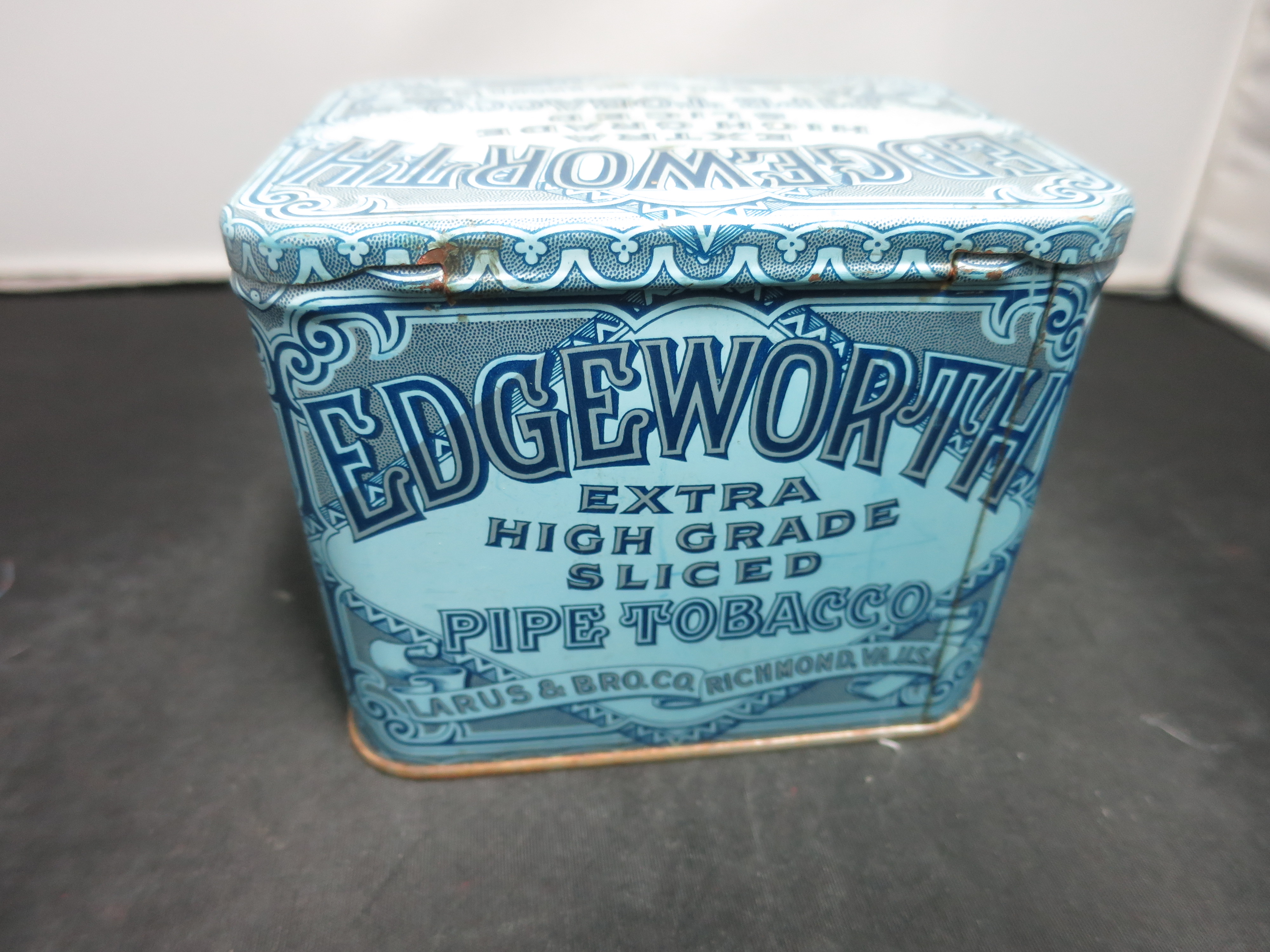 Edgeworth Extra High Grade Sliced Pipe Tobacco Tin