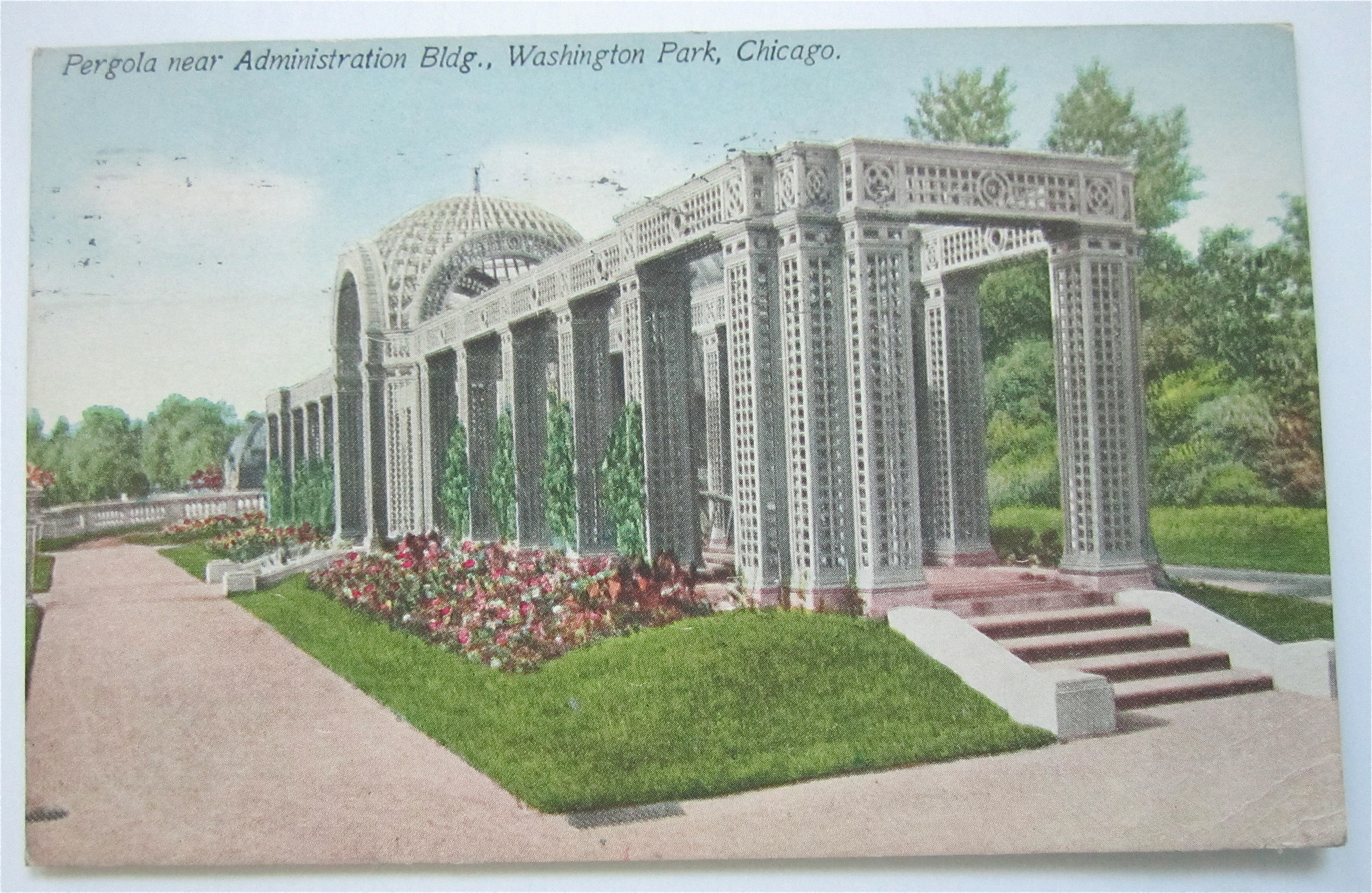 Pergola Near Administration Building, Chicago Postcard