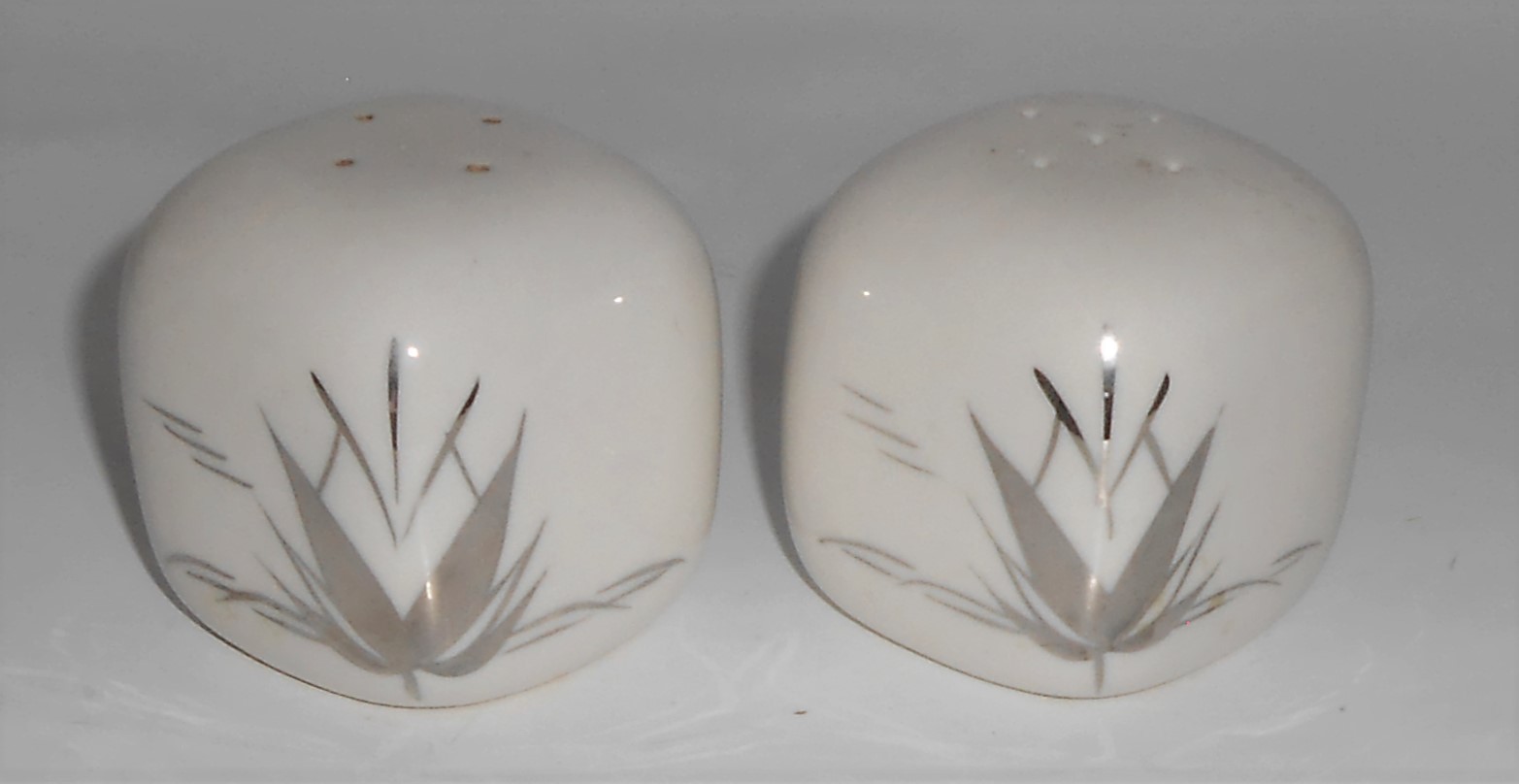 Crestwood China Company Silver Dawn Salt & Pepper Set