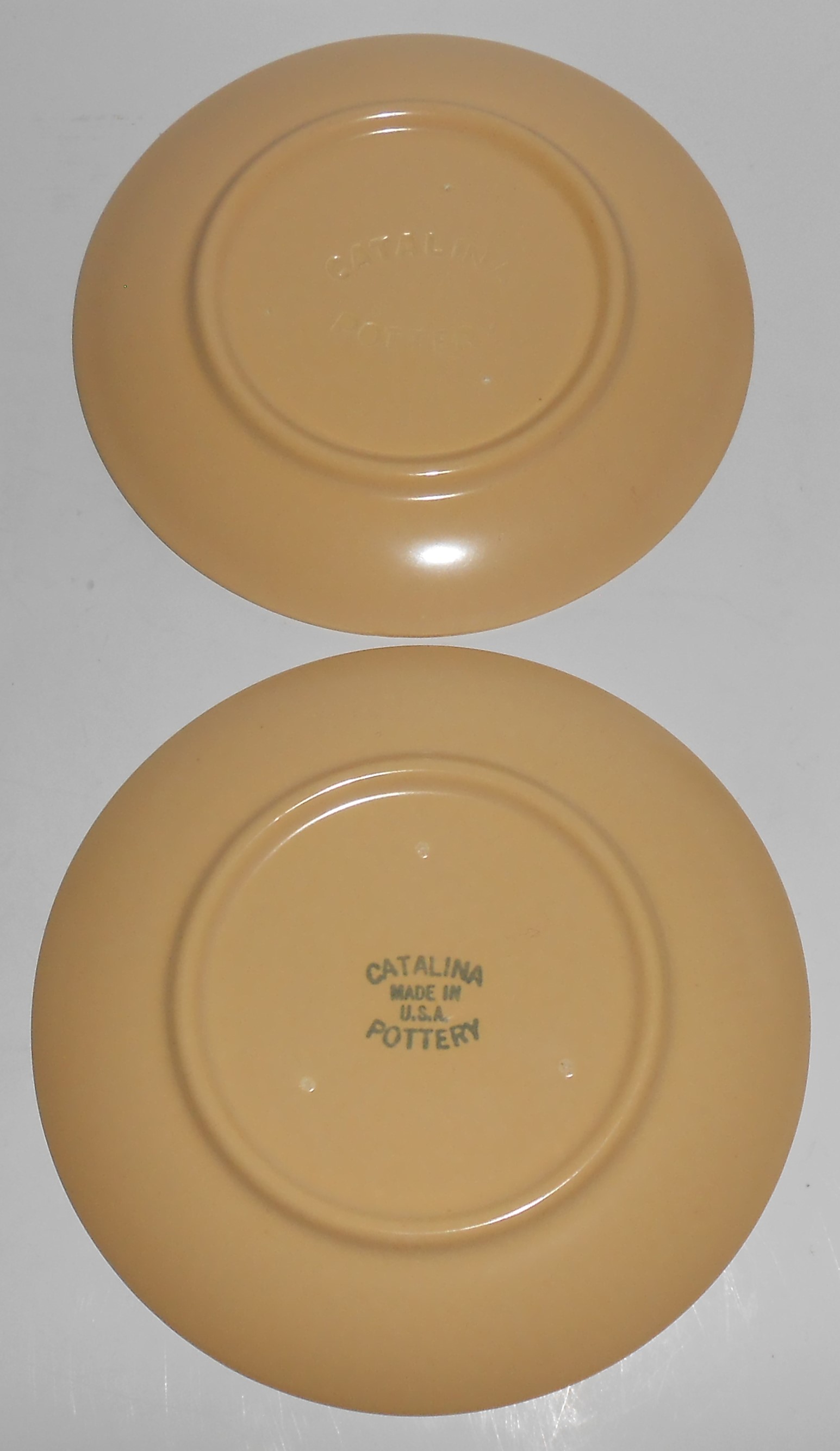 Catalina Pottery Rancho Ware Satin Catalina Sand Bread
