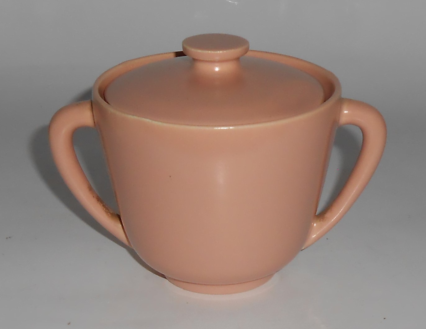 Catalina Pottery Rancho Ware Satin Coral Sugar Bowl
