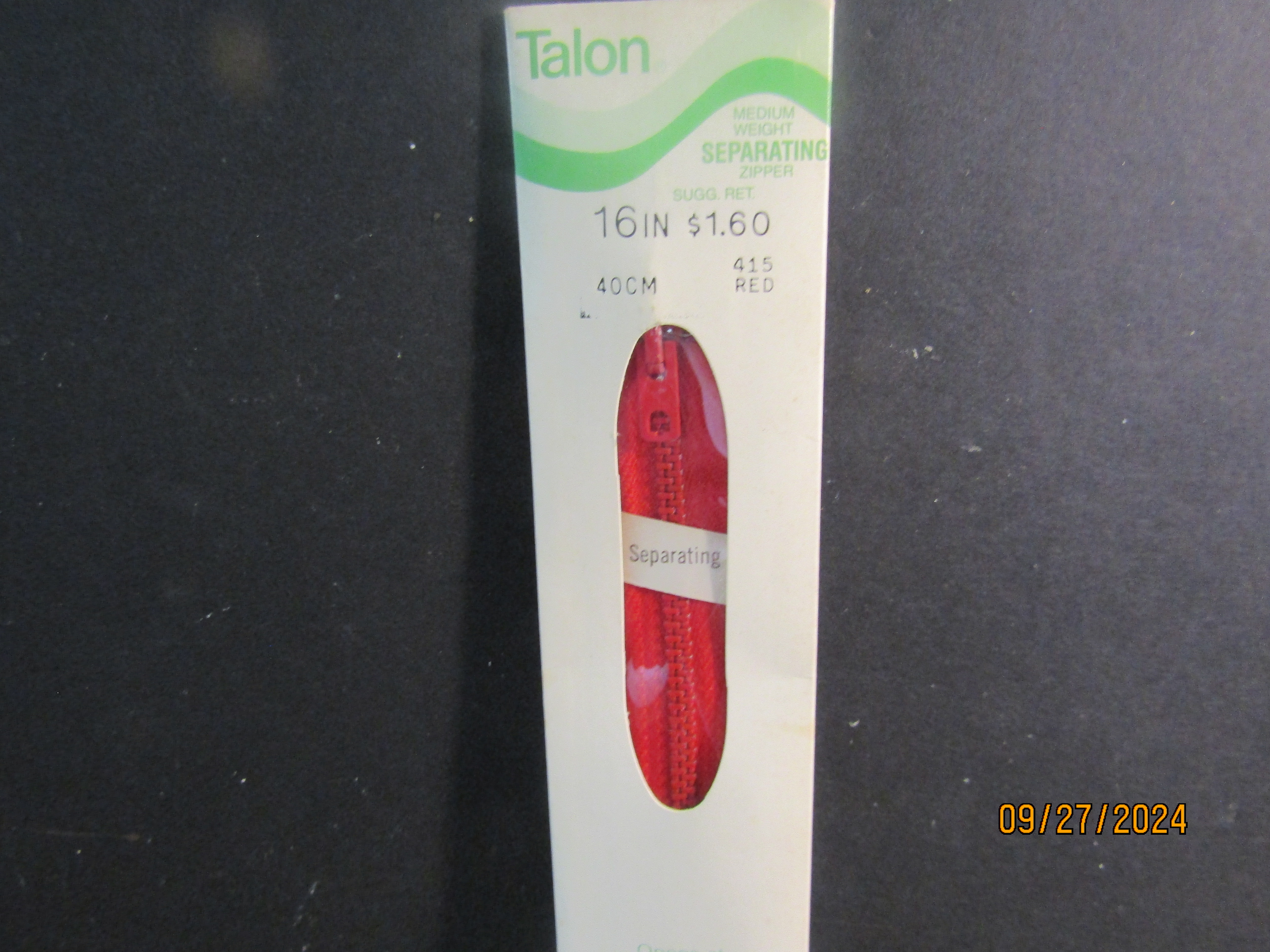 Talon Red Medium Weight 16" Separating Zipper