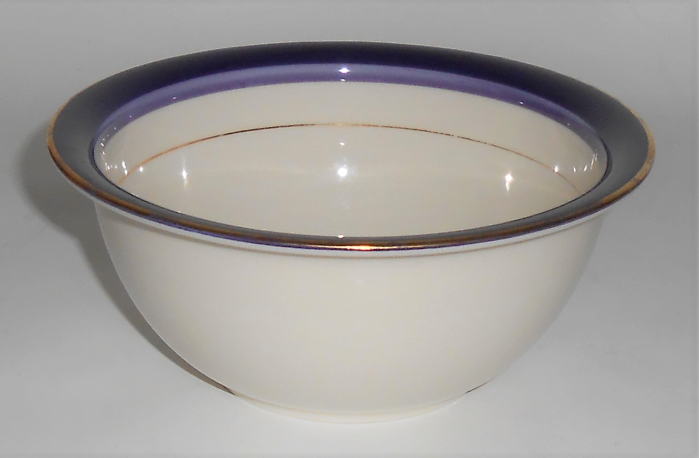 Mikasa Fine China Granada Blue w/Gold Cereal Bowl