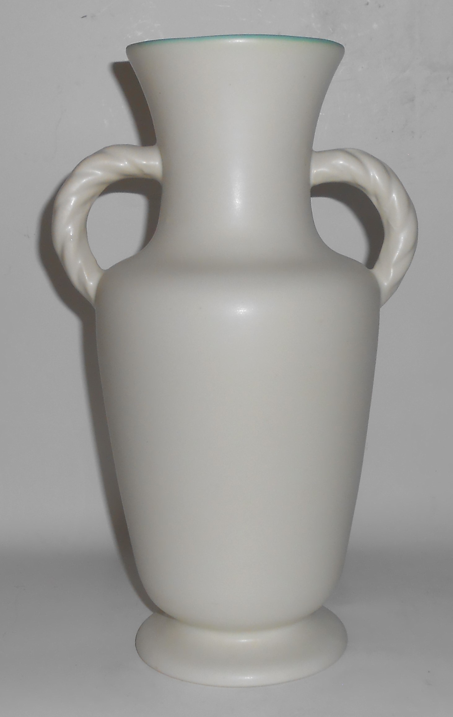Coors Art Pottery Matte White / Matte Green Montrose #
