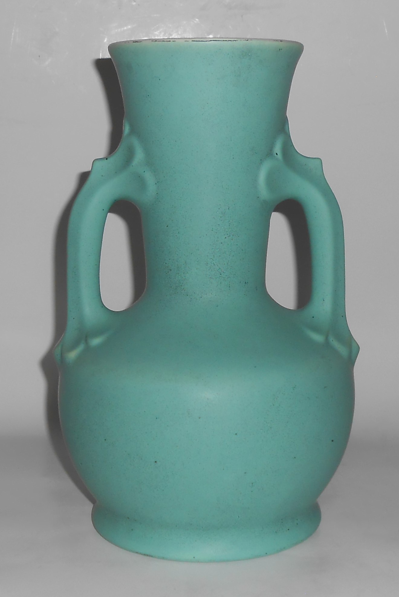 Coors Art Pottery Matte Green / Matte White Denver #31