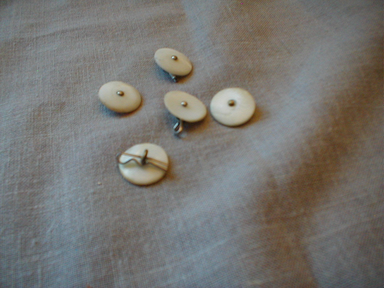 Pearl Metal Insert Buttons