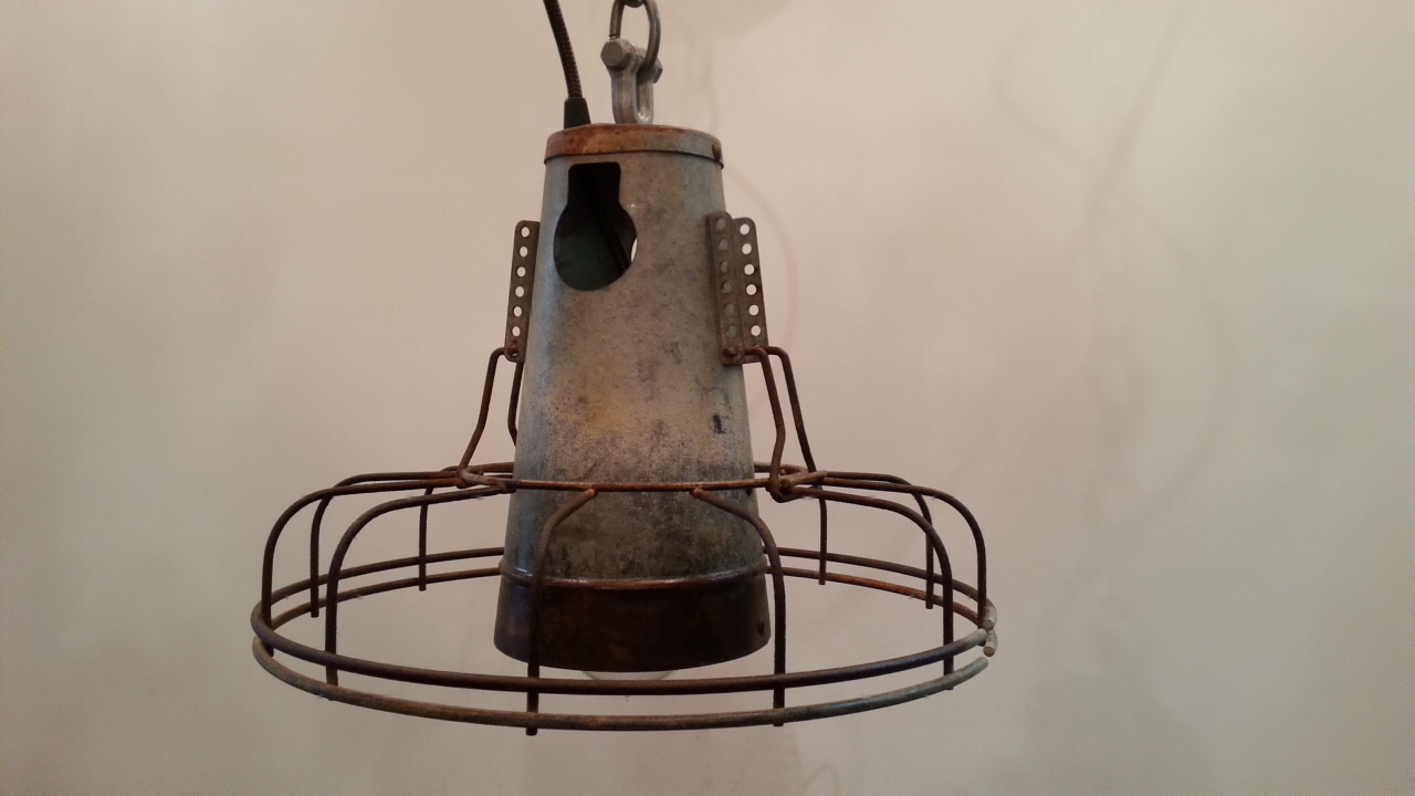 Barn Light  #304