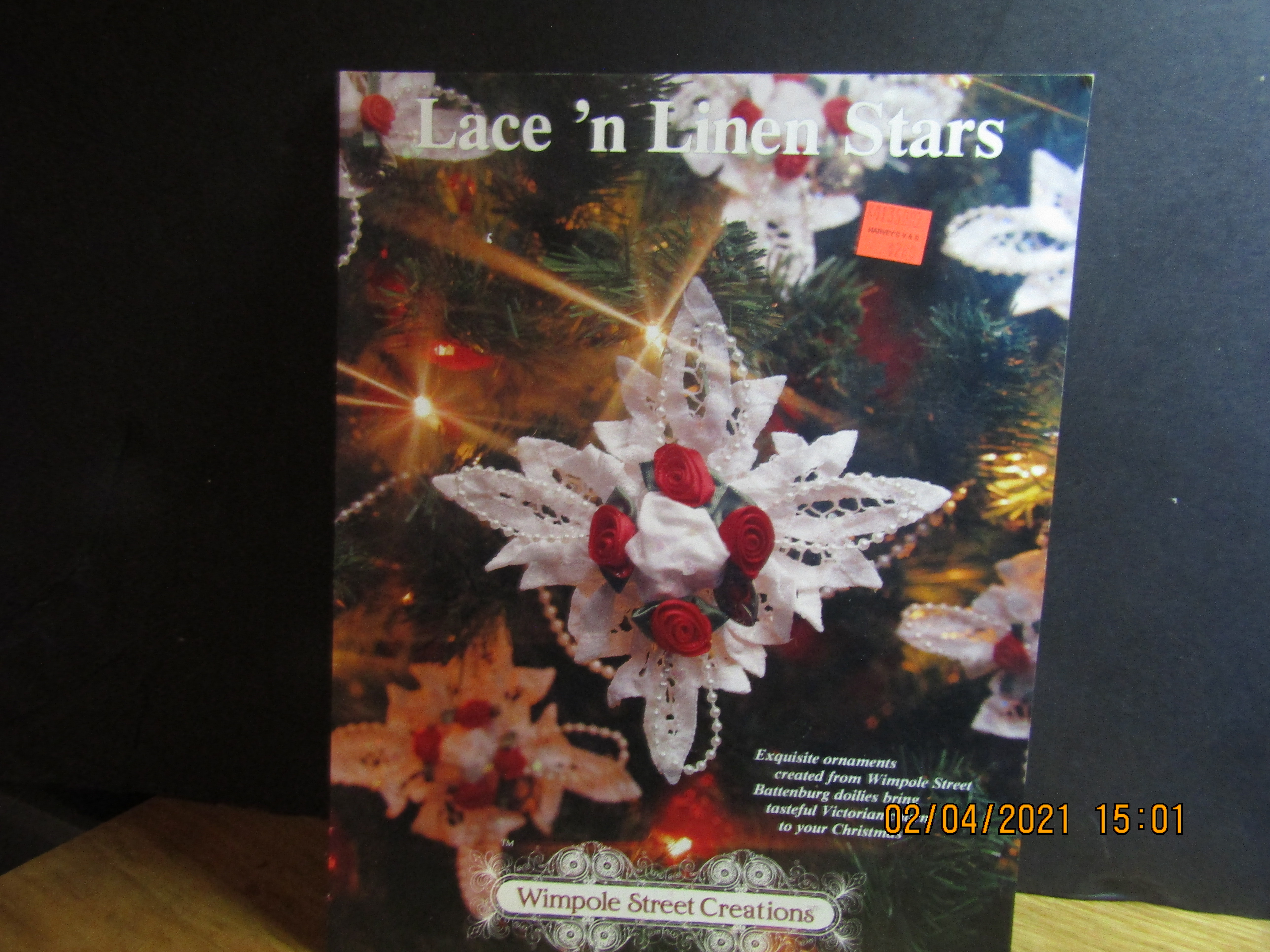 Wimpole Street Creations Lace an Linen Star