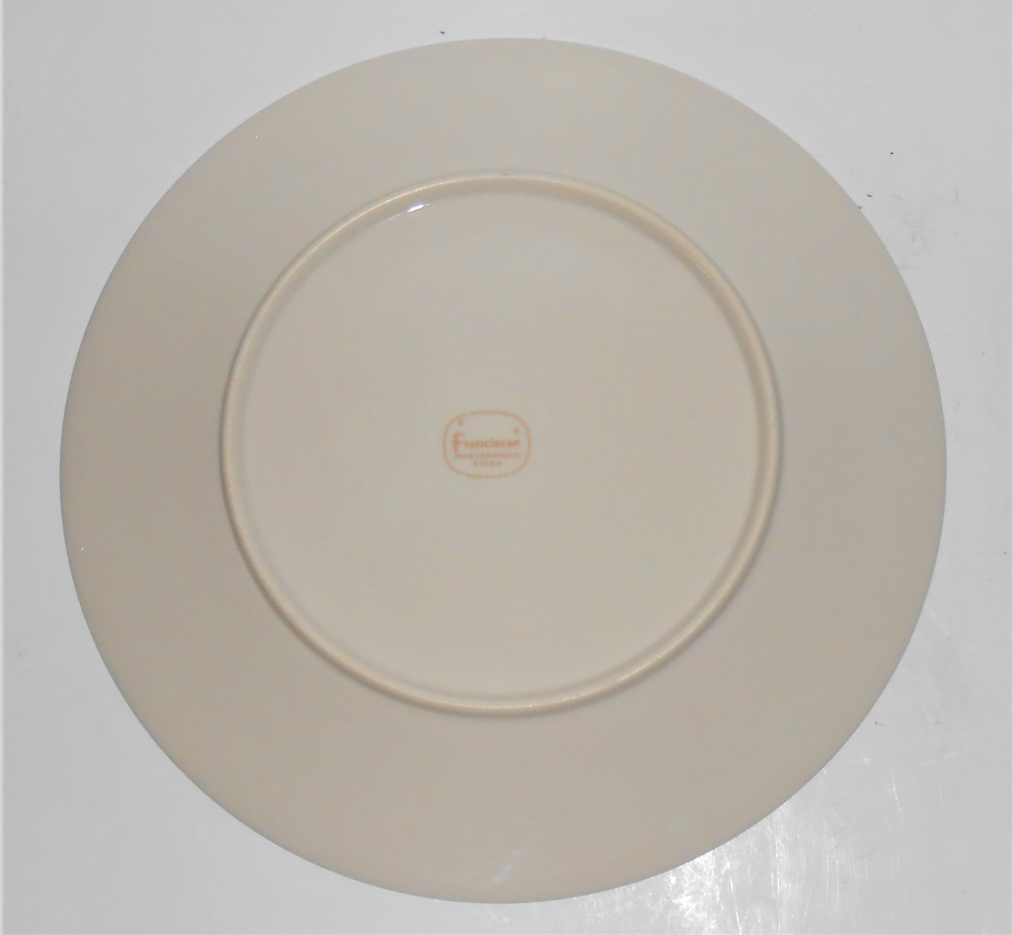 Franciscan Masterpiece China Nouvelle Ivory Dinner Pla