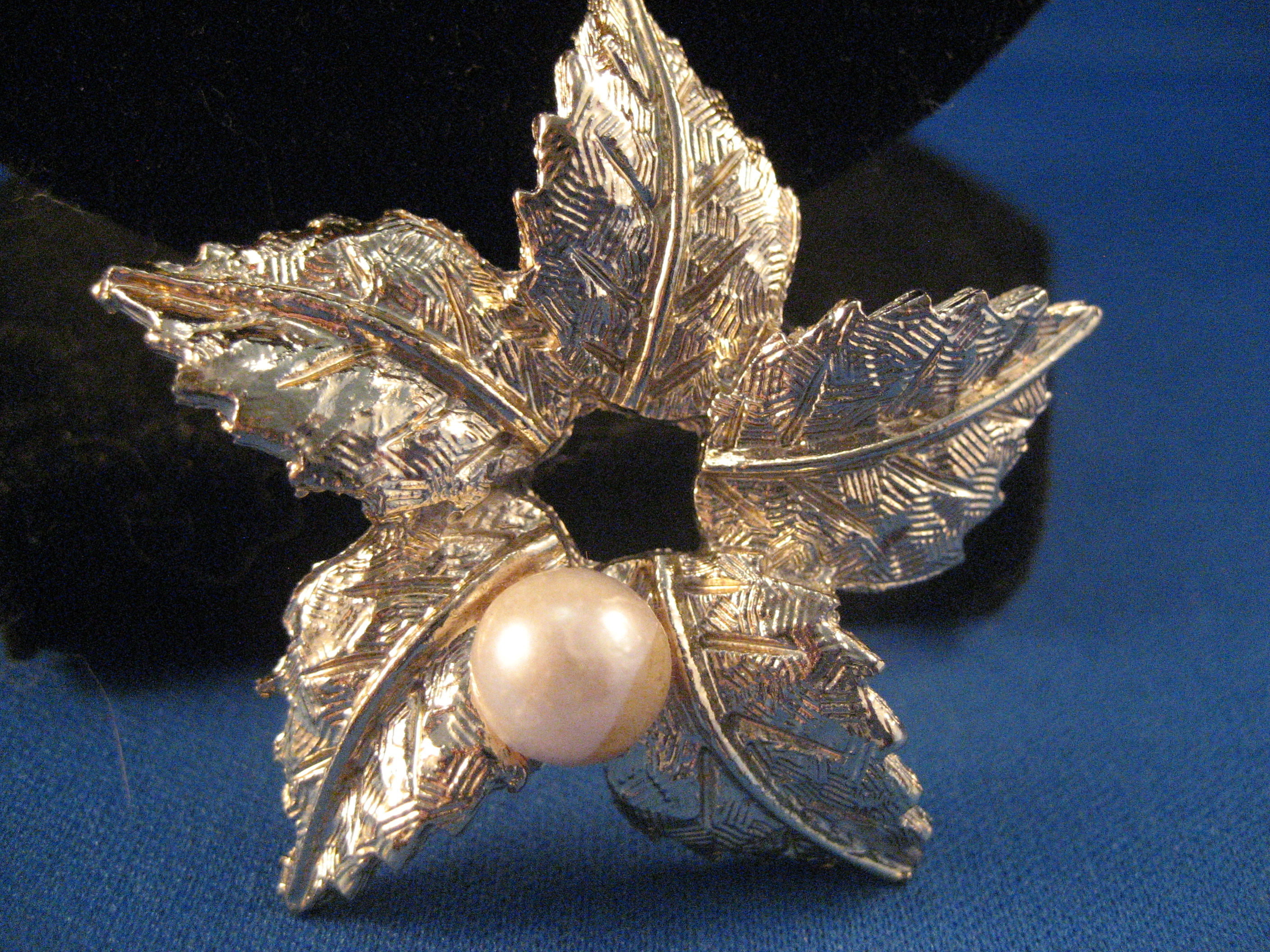 Pearl and Flower Brooch