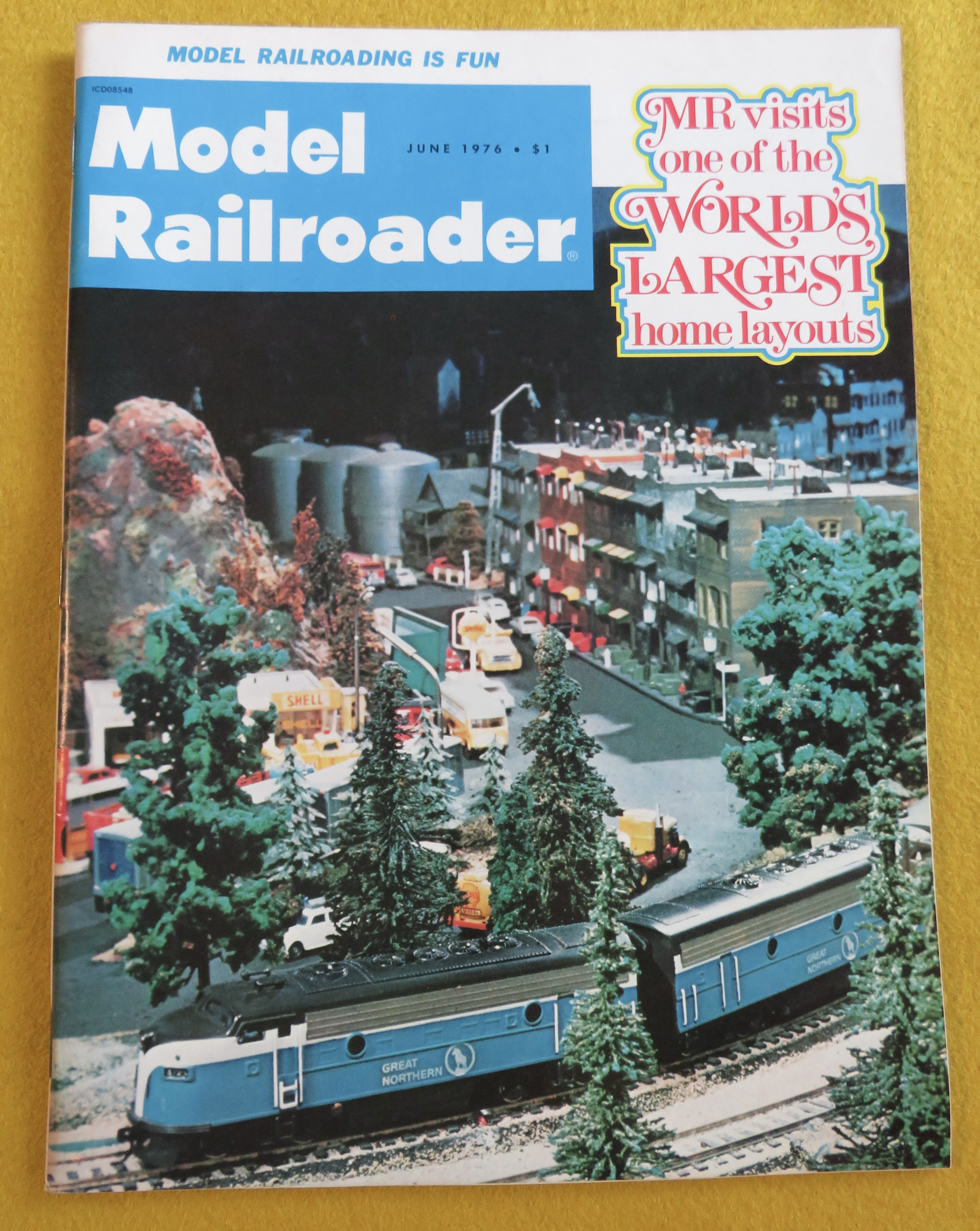 Model Railroader Magazine June 1976