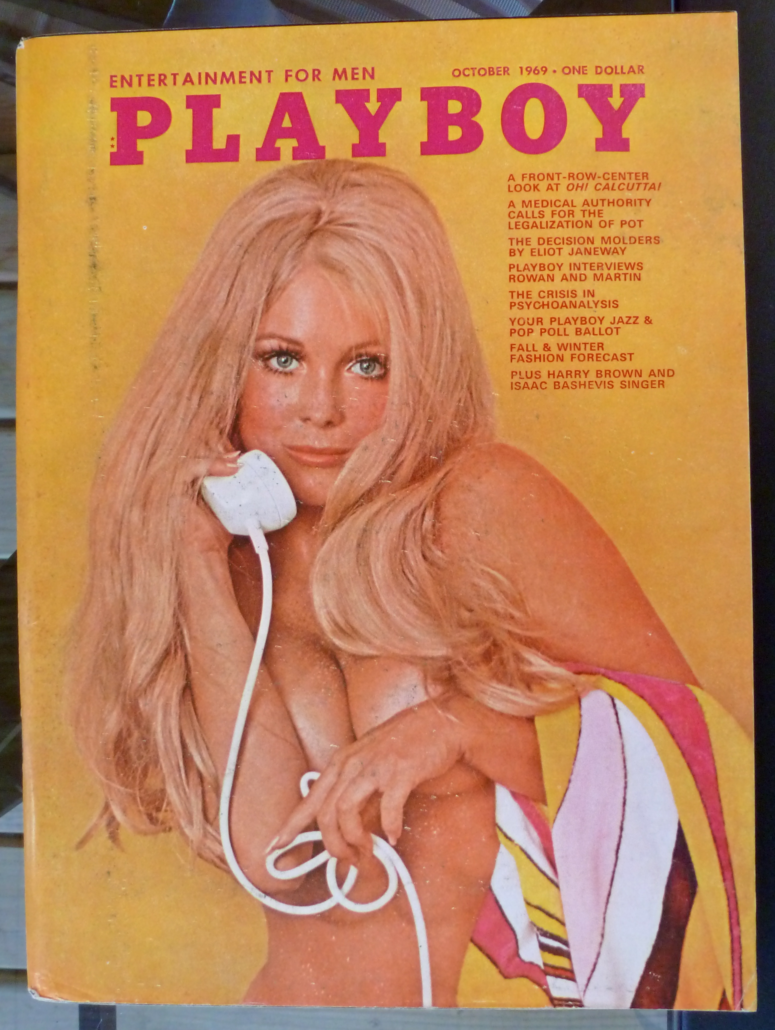 Playboy Magazine-October 1969-Jean Bell