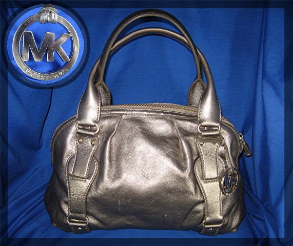 Bag Michael Kors Gold Leather Zip Top