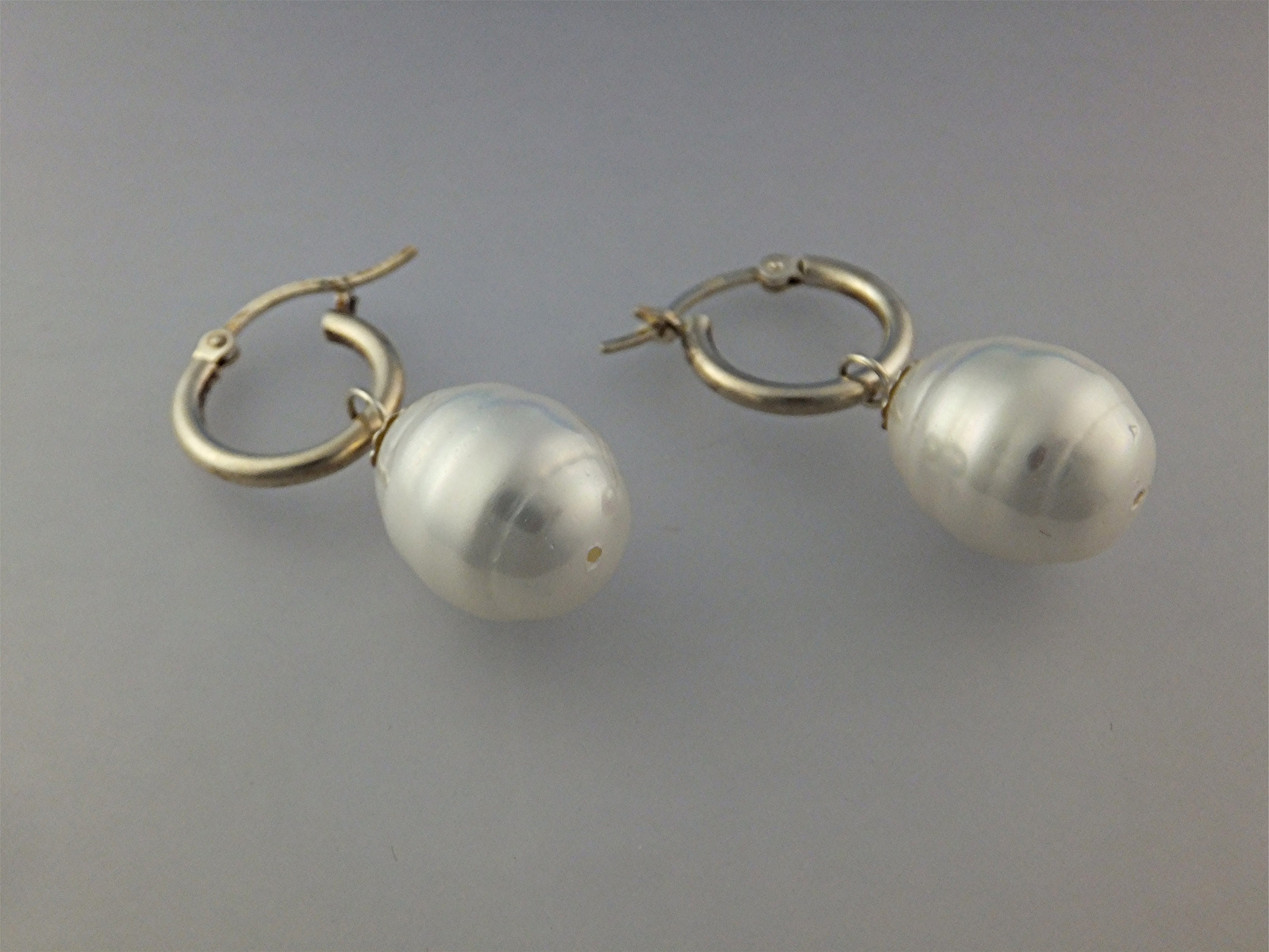 Earrings Sterling Silver Pierced Hoops 14mm Shell Pearl