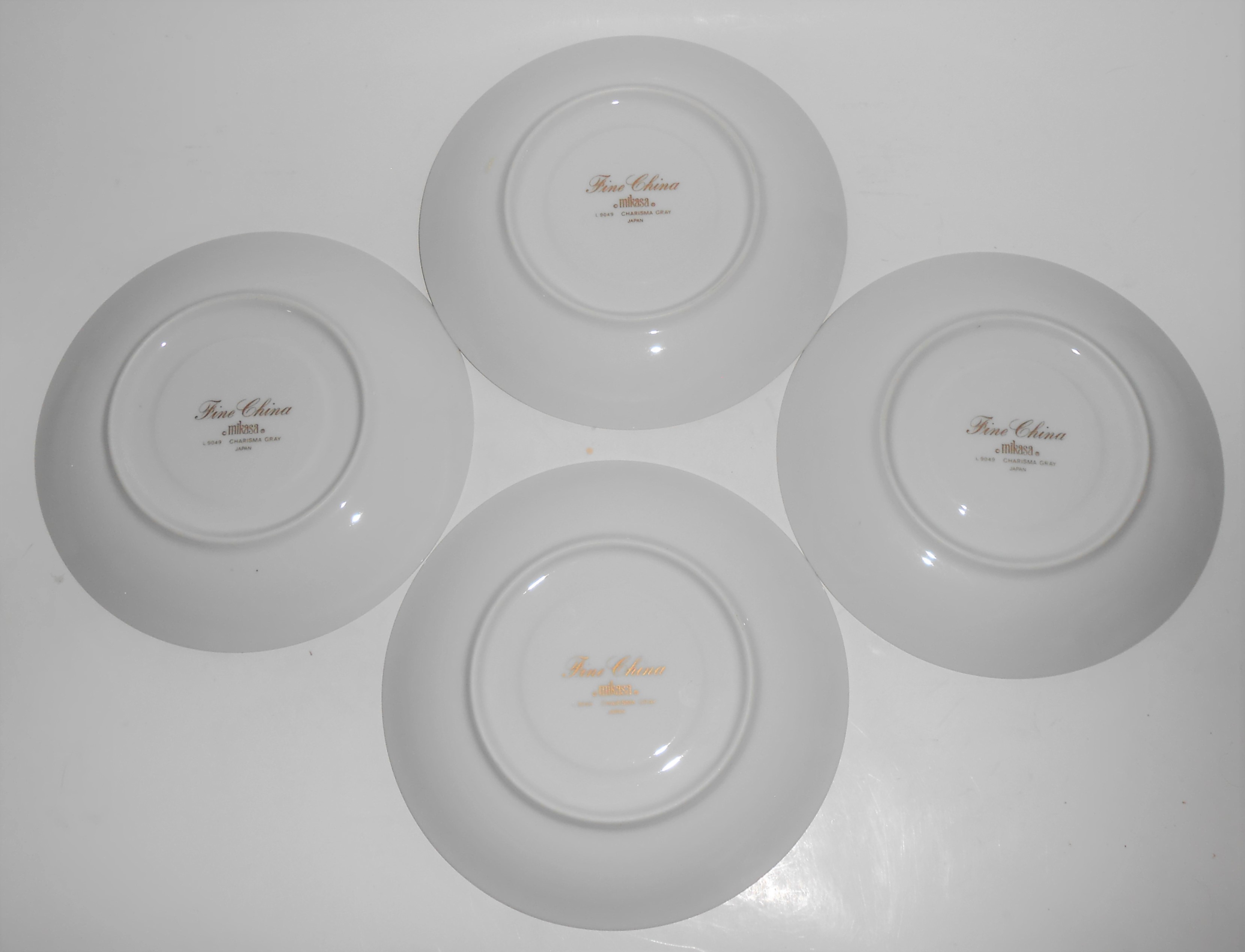 Mikasa Fine China Charisma Gray Set/4 Saucers
