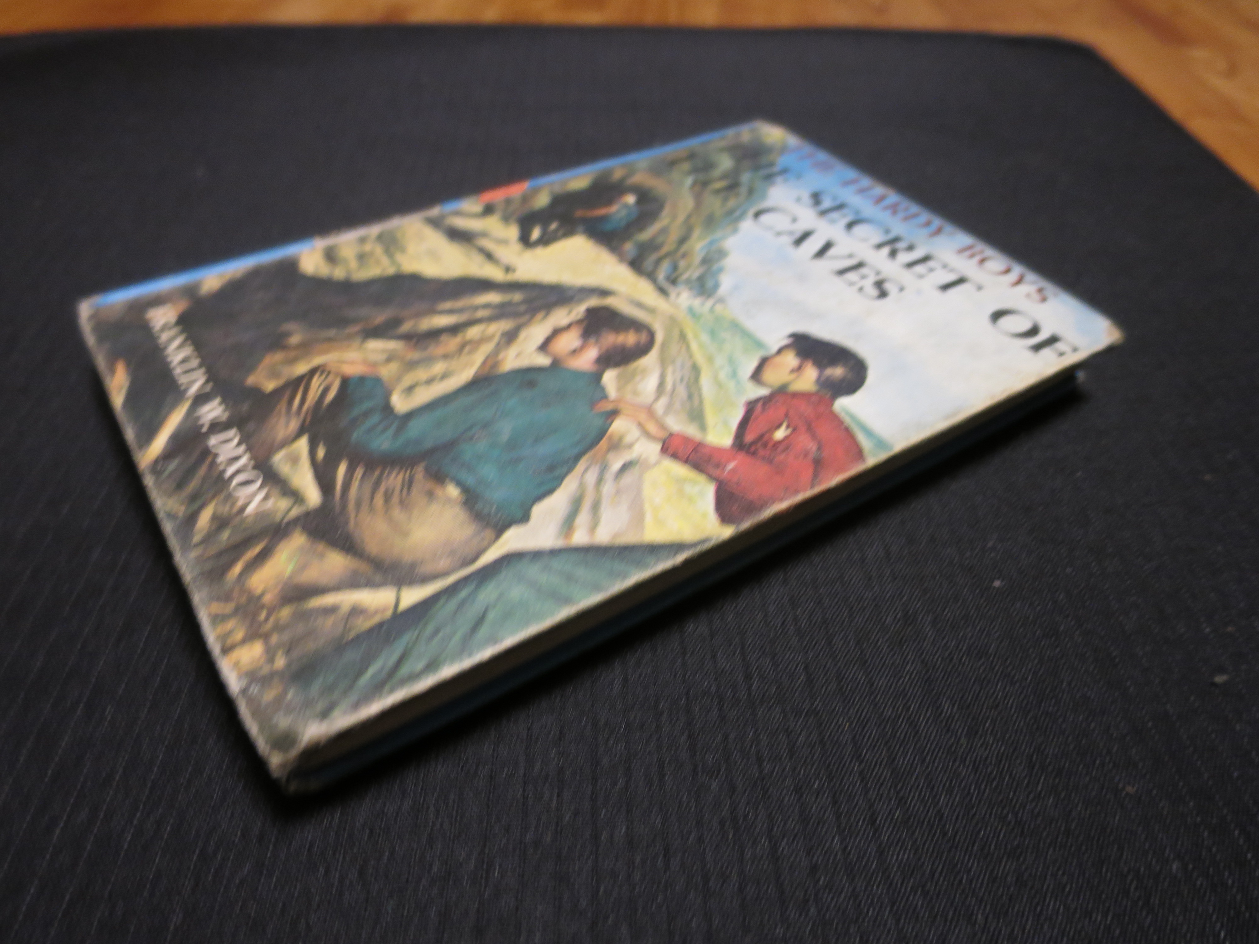 Hardy Boys Book Secret of the Caves 1964