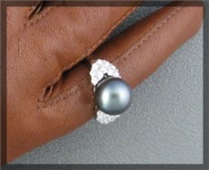 Ring 14 K White Gold Diamond 10mm Tahitian Pearl