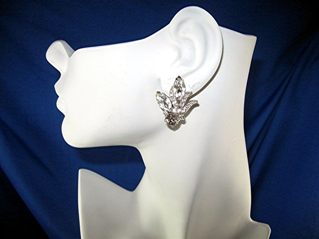 EISENBERG ICE Crystal Clip Earrings