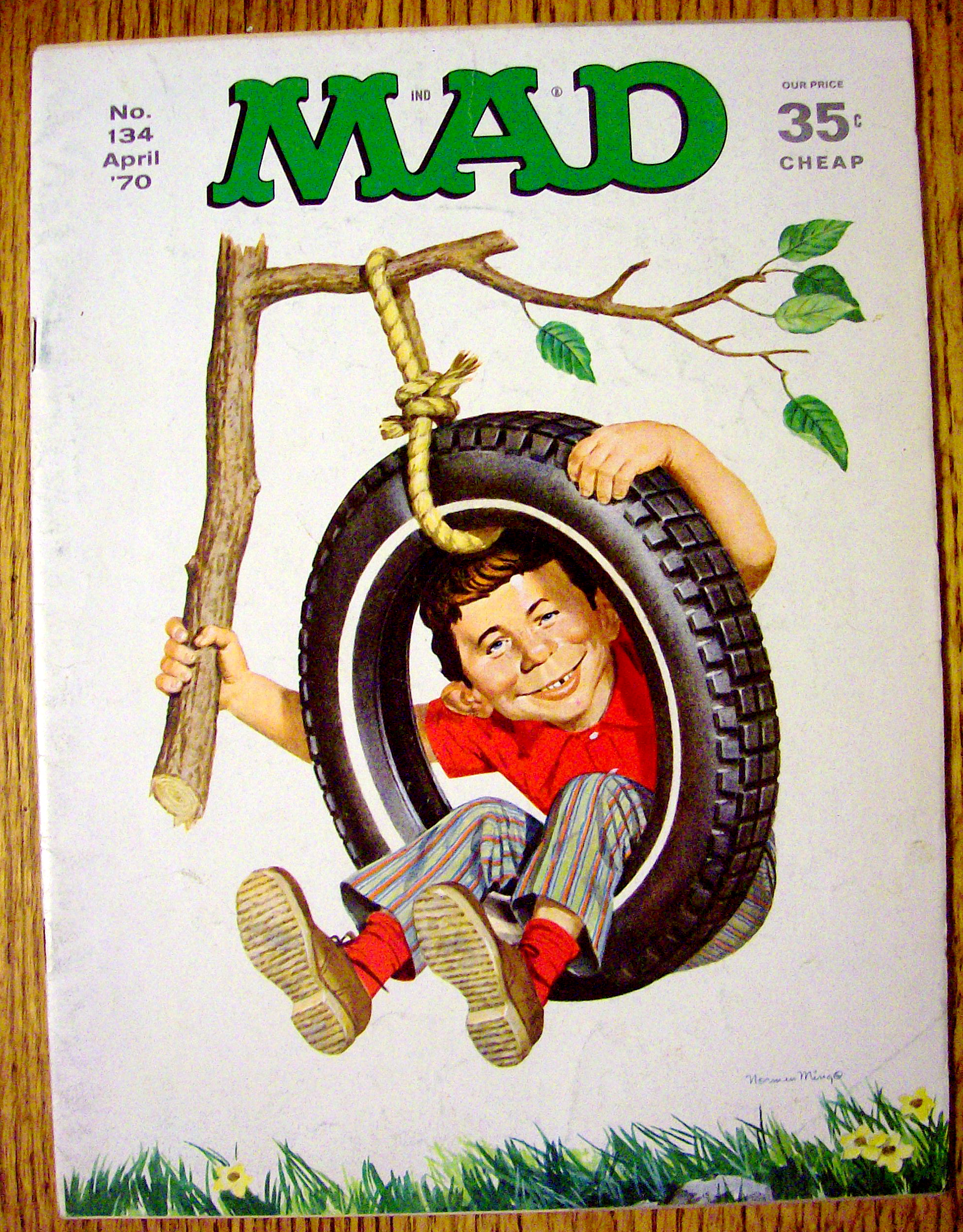 Mad Magazine #134 April 1970 Alfred Neuman In A Tire