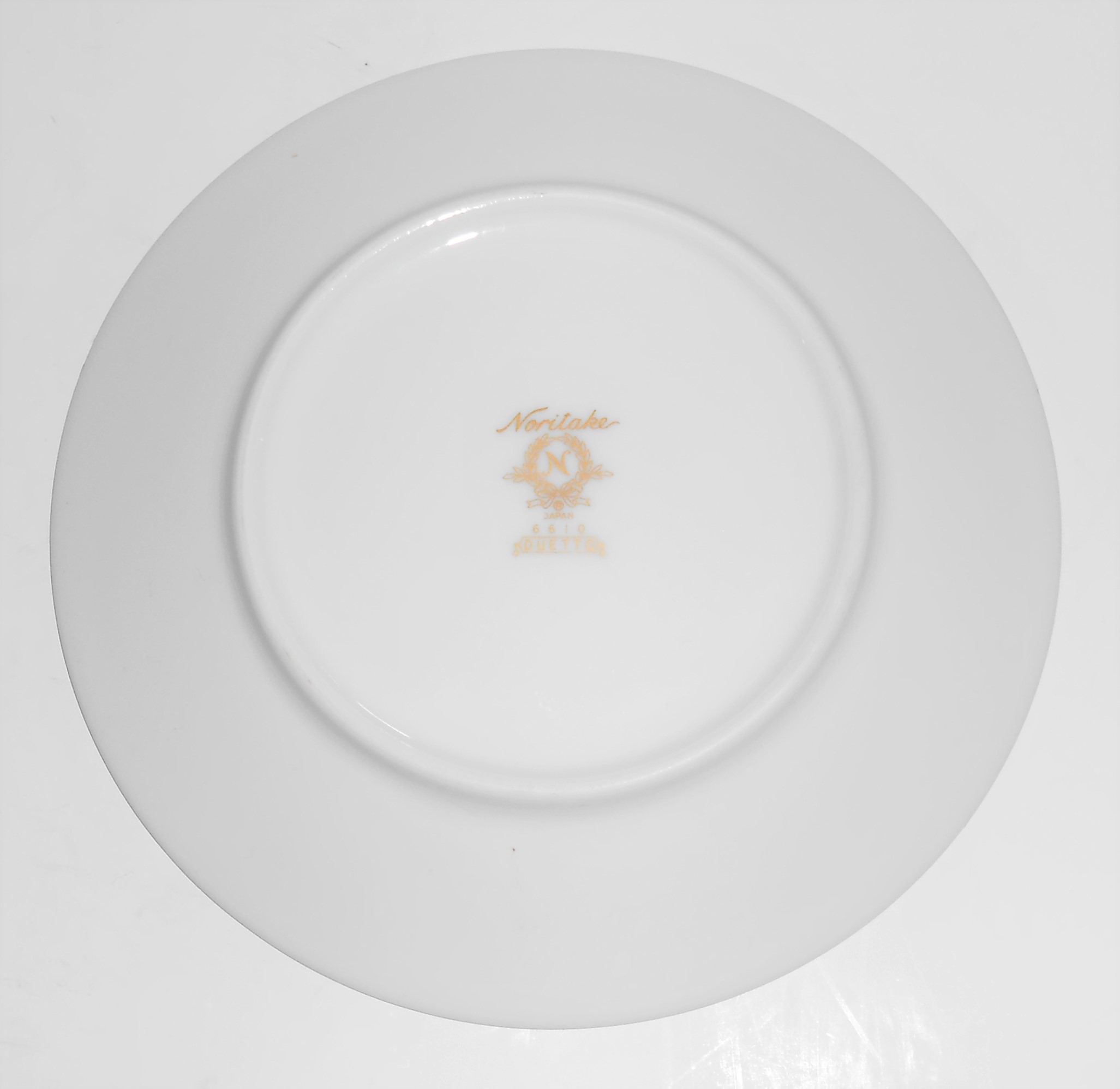 Noritake Porcelain China Duetto W/Gold Bread Plate