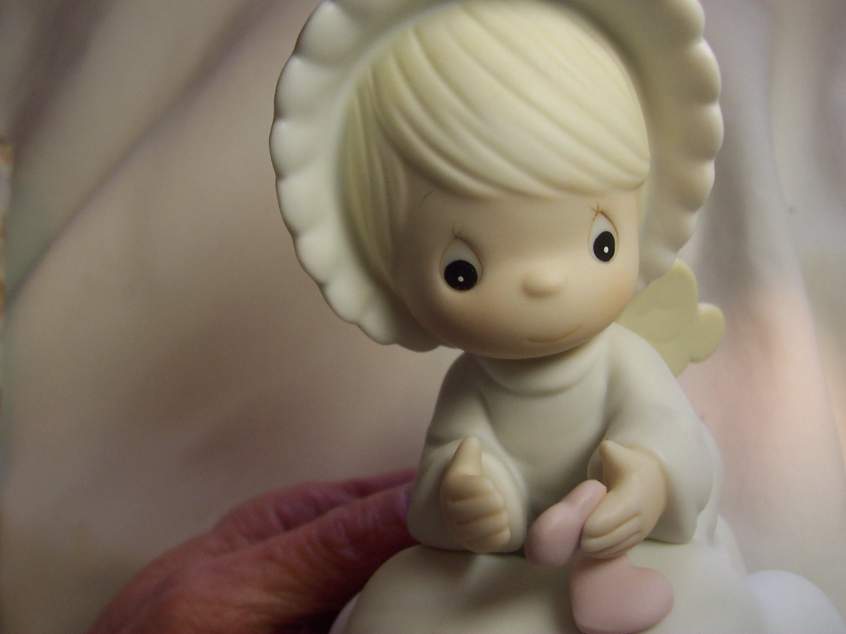 Precious Moments Figurine Sending You My Love