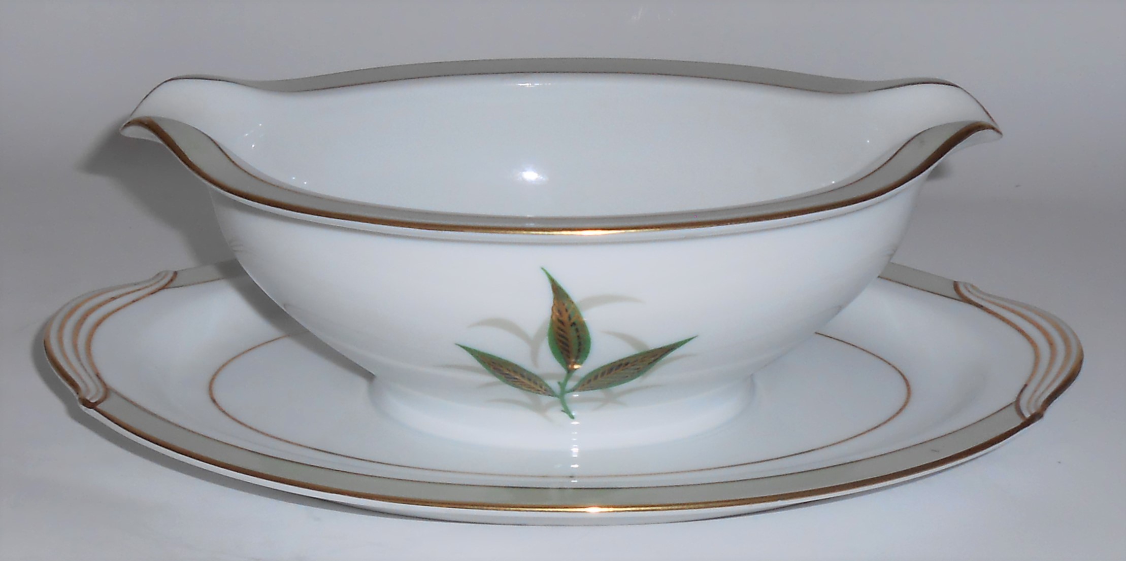 Noritake Porcelain China Greenbay W/Gold Gravy Bowl