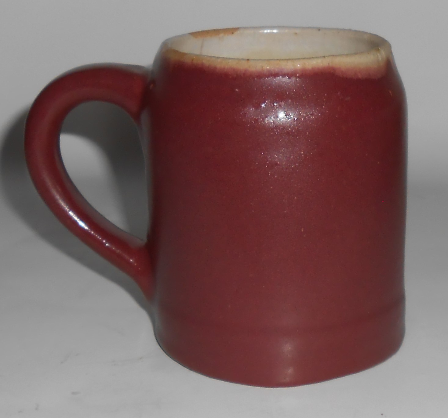 Zanesville Stoneware Pottery Matte Rose/White Beer Mug