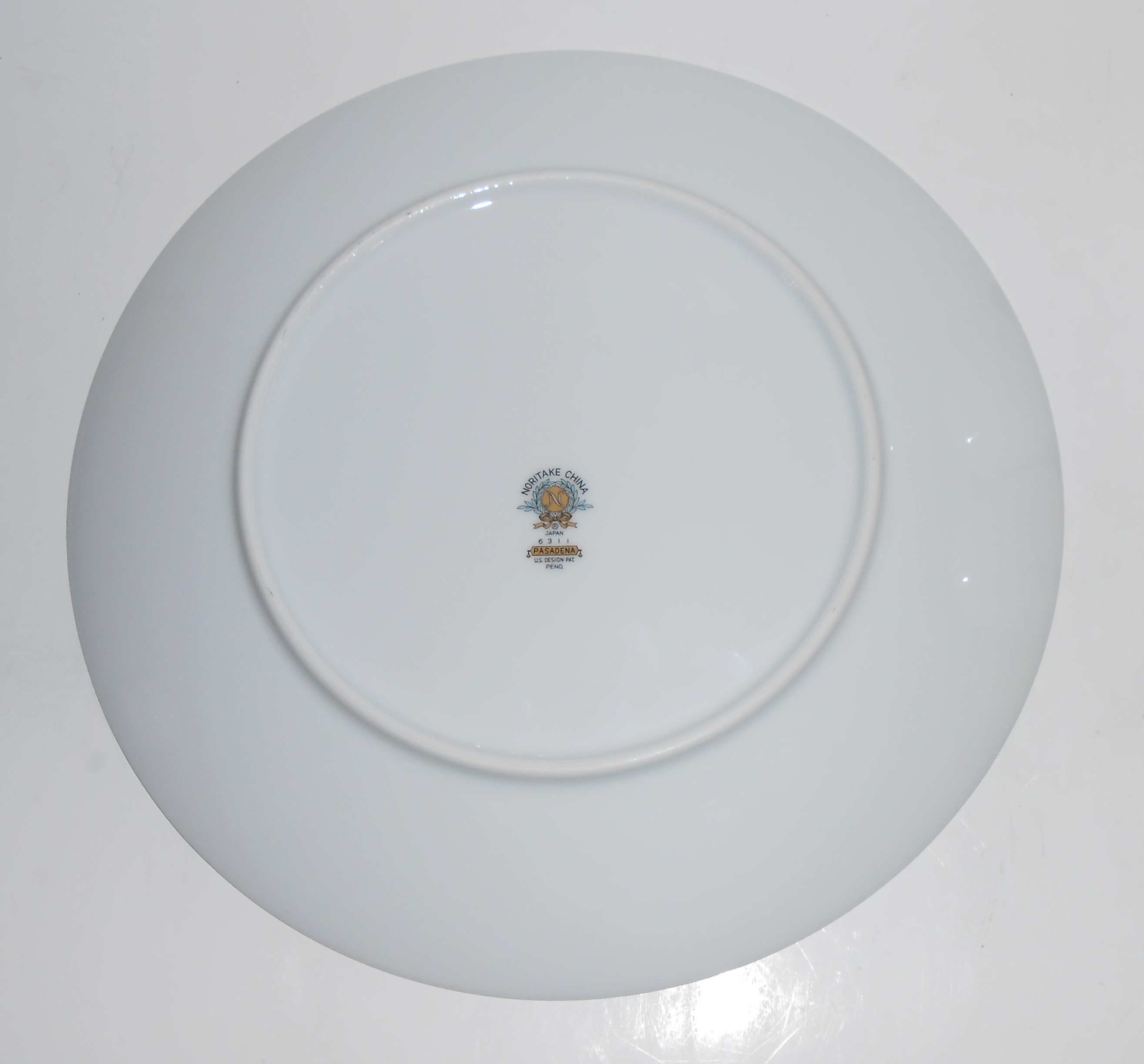 Noritake China Porcelain Platinum 6311 Pasadena Dinner