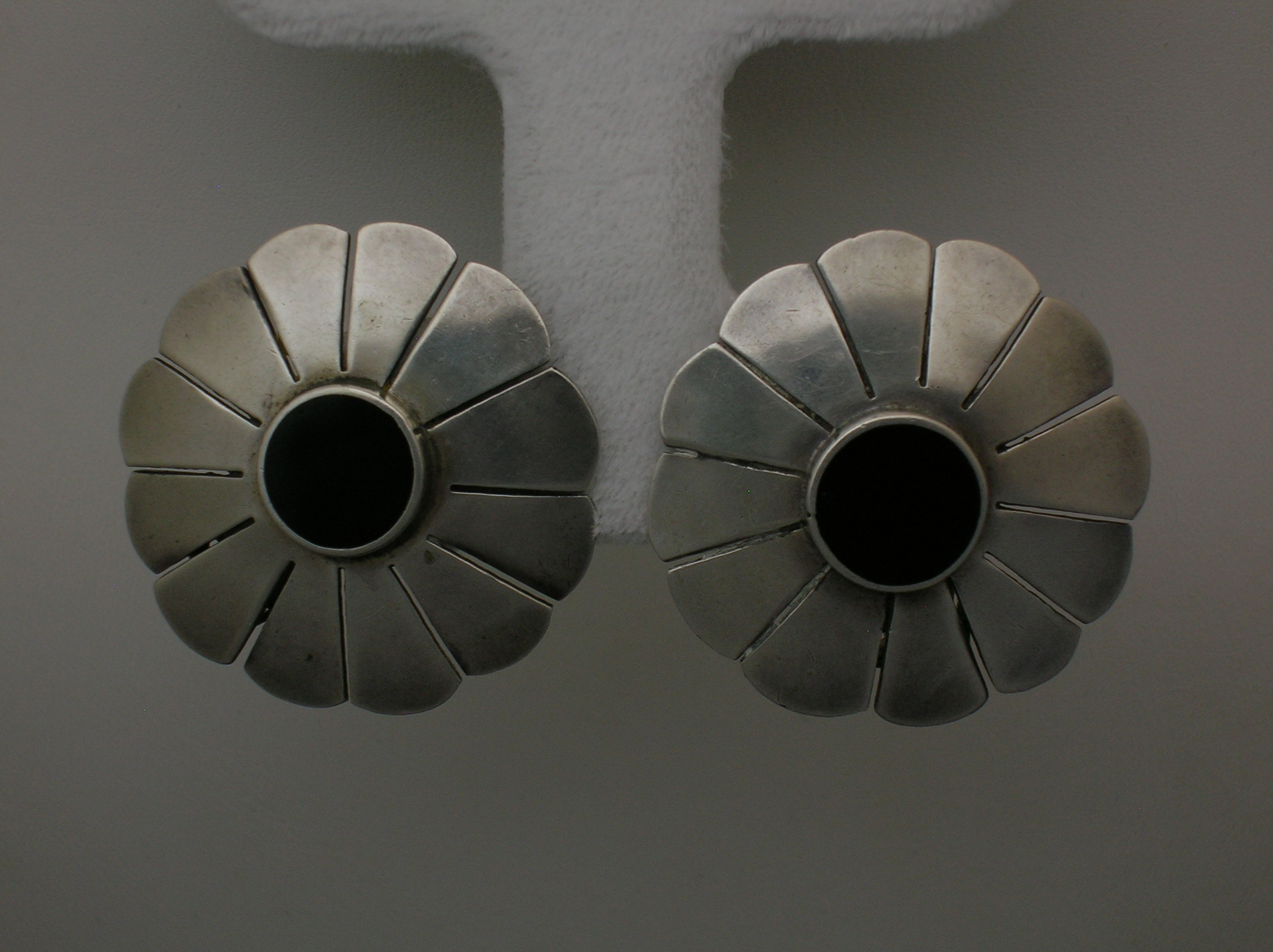 Taxco Mexico Sterling Silver Signed Onyx Clip Earrings