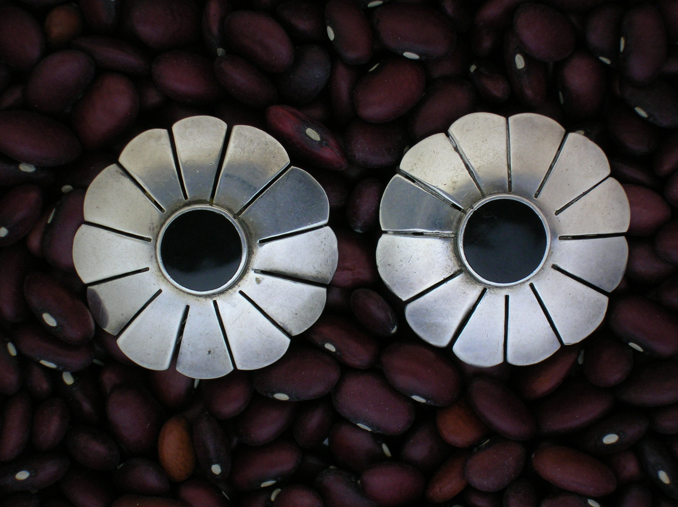 Taxco Mexico Sterling Silver Signed Onyx Clip Earrings