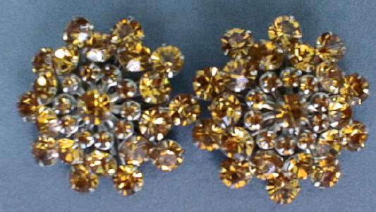 Lg Golden Rhinestone Brooch & Earrings Set