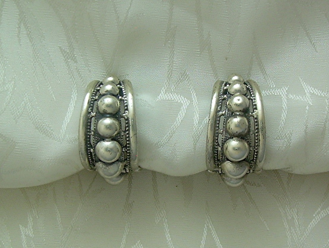 Sterling Silver Balls Clamper Earrings  Mexico Signed