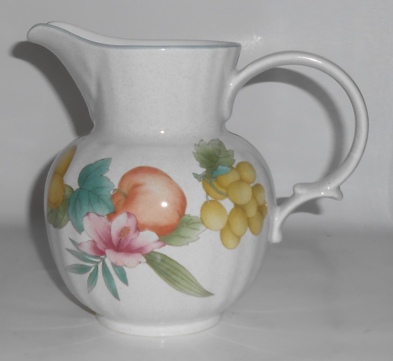 Mikasa China Fruitage 1 Quart Pitcher