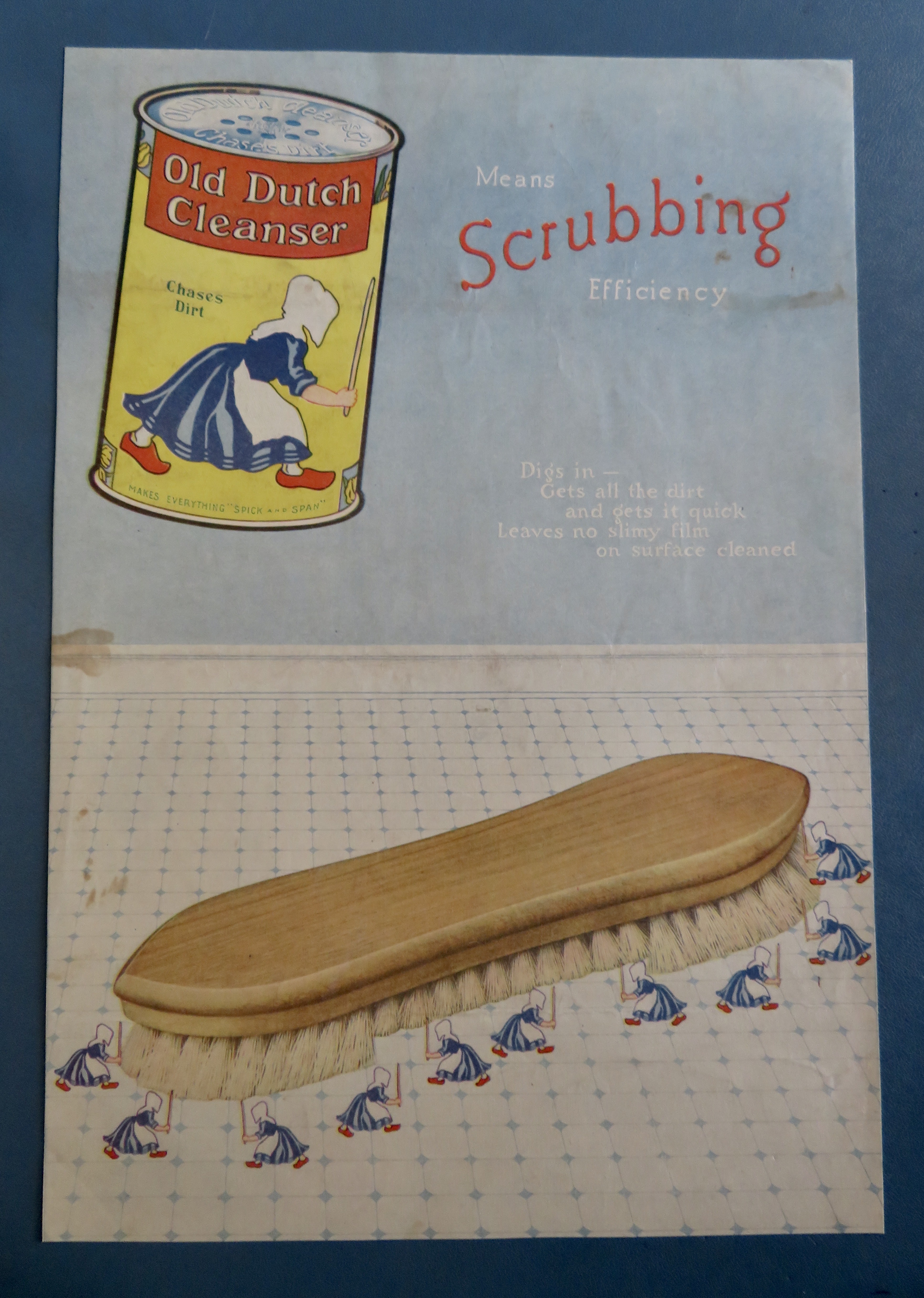 1918 Old Dutch Cleanser with Group of Maids with Brush