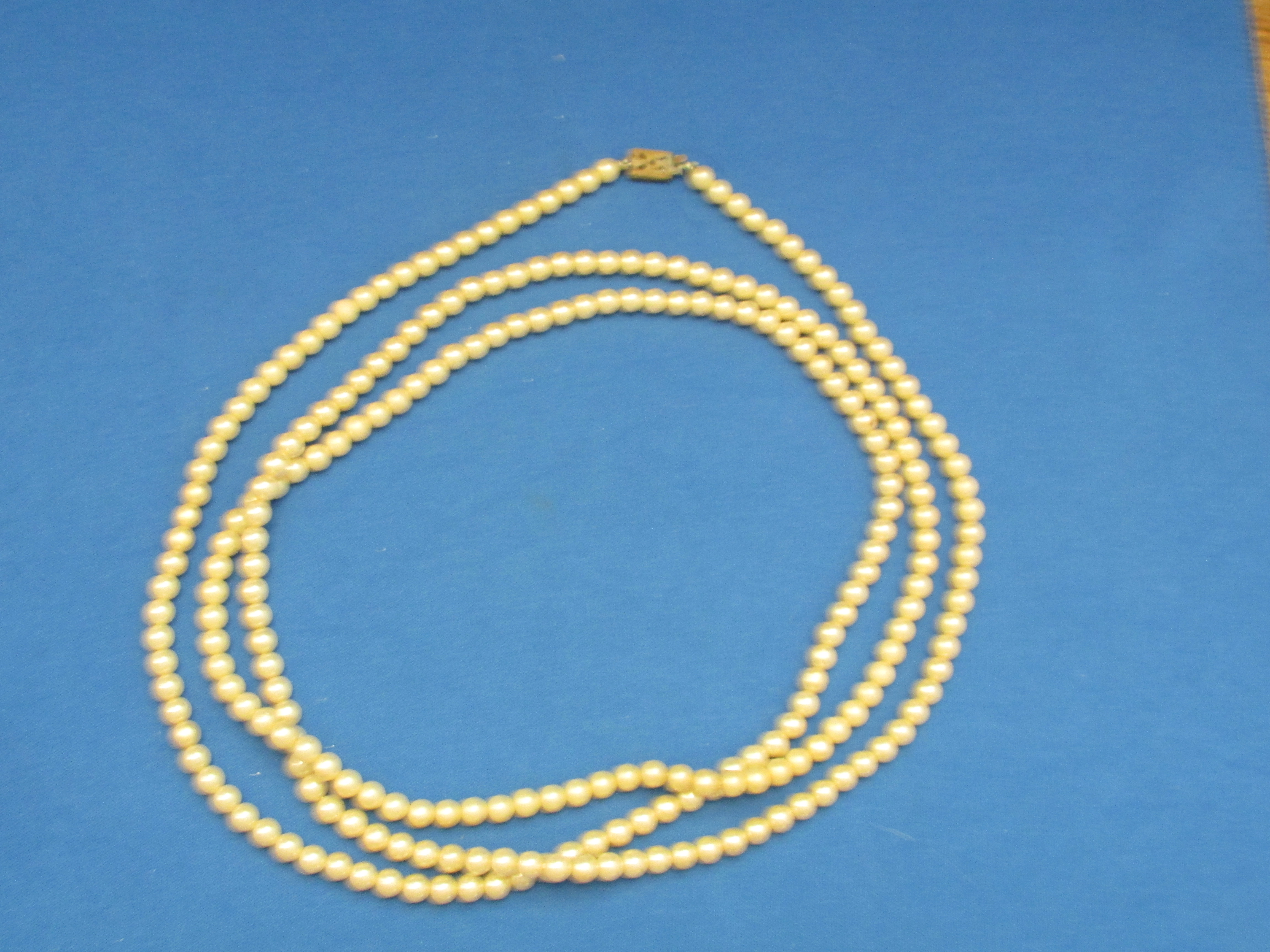 1920s Roaring Twenties String of Pearls