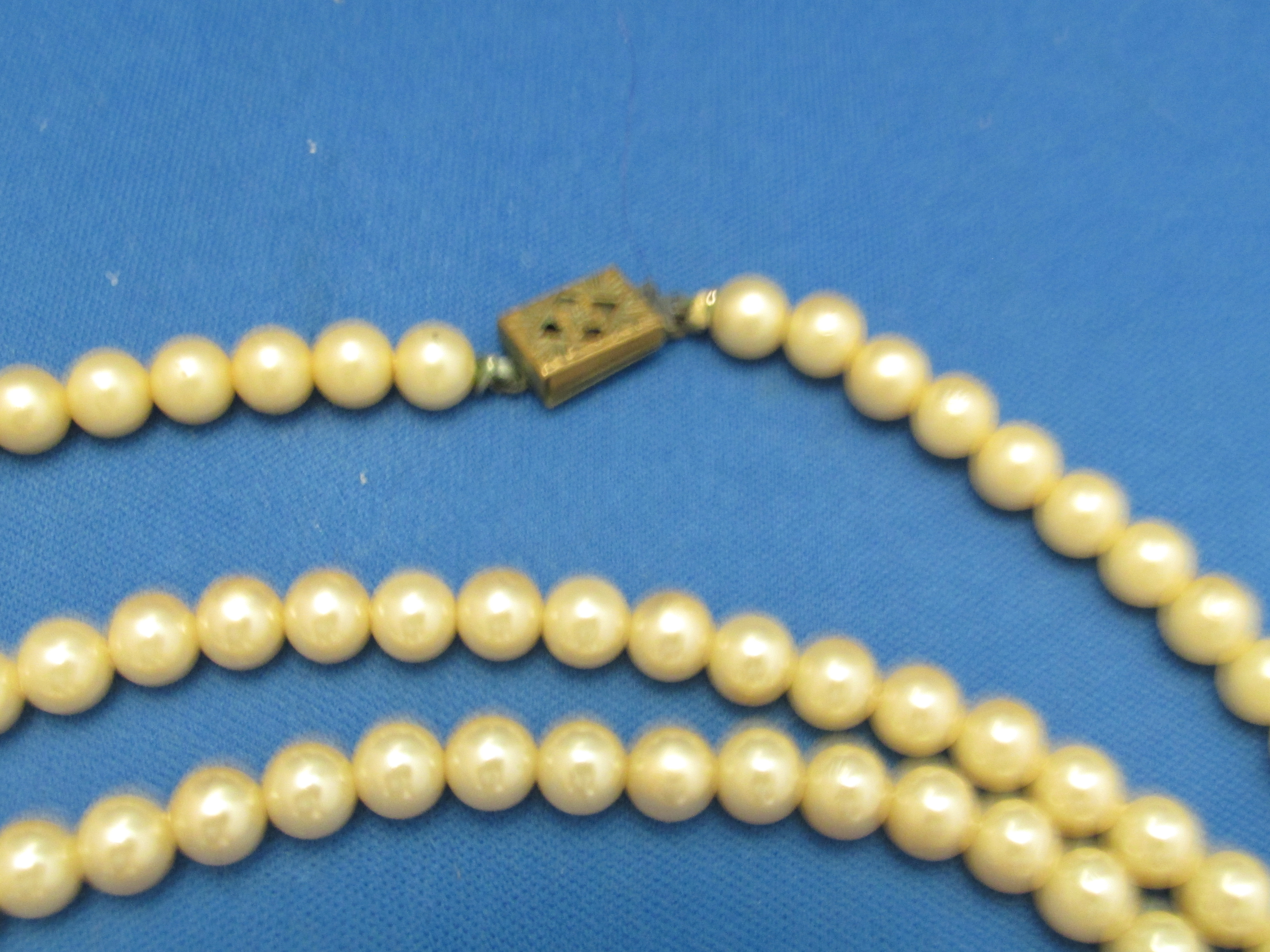 1920s Roaring Twenties String of Pearls