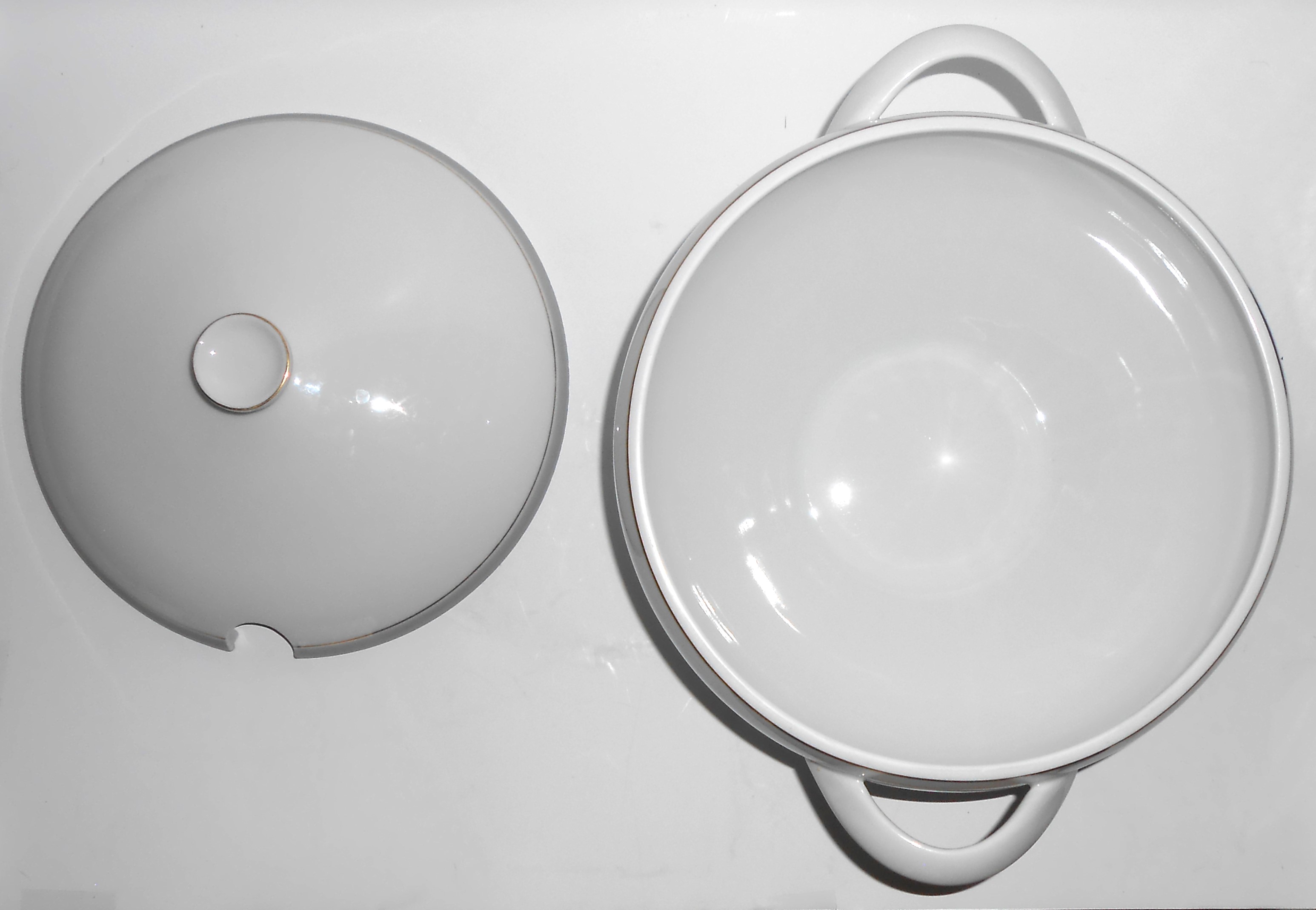 Arzberg Porcelain China 9573  Gray Band w/Gold Large So