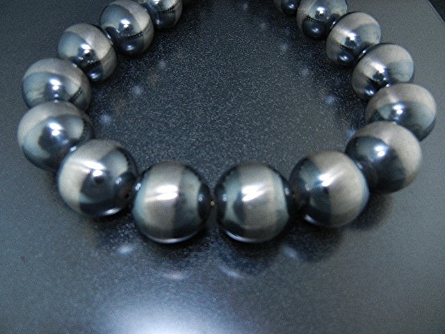 Navajo Pearls Sterling Silver 62 Grams 18 1/2 Inches