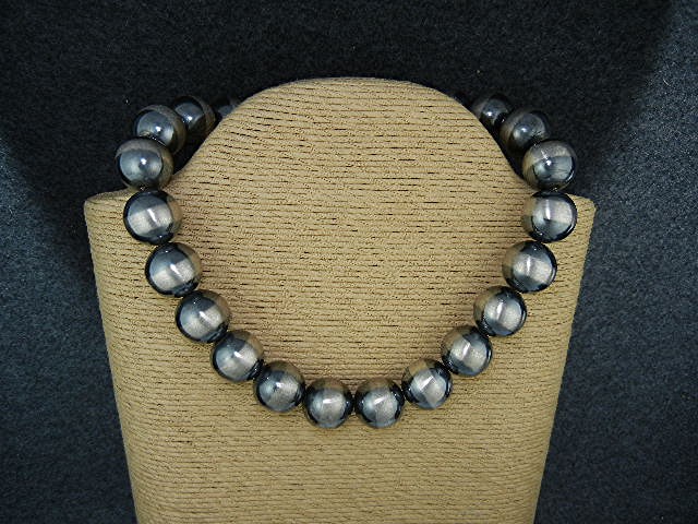Navajo Pearls Sterling Silver 62 Grams 18 1/2 Inches