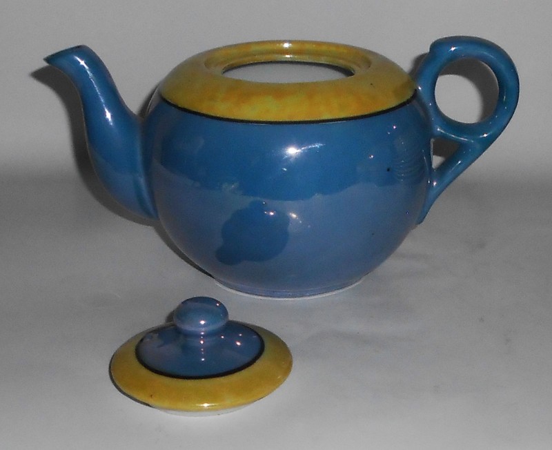 Japan Porcelain Blue Yellow Lustre Wear Teapot w/Lid