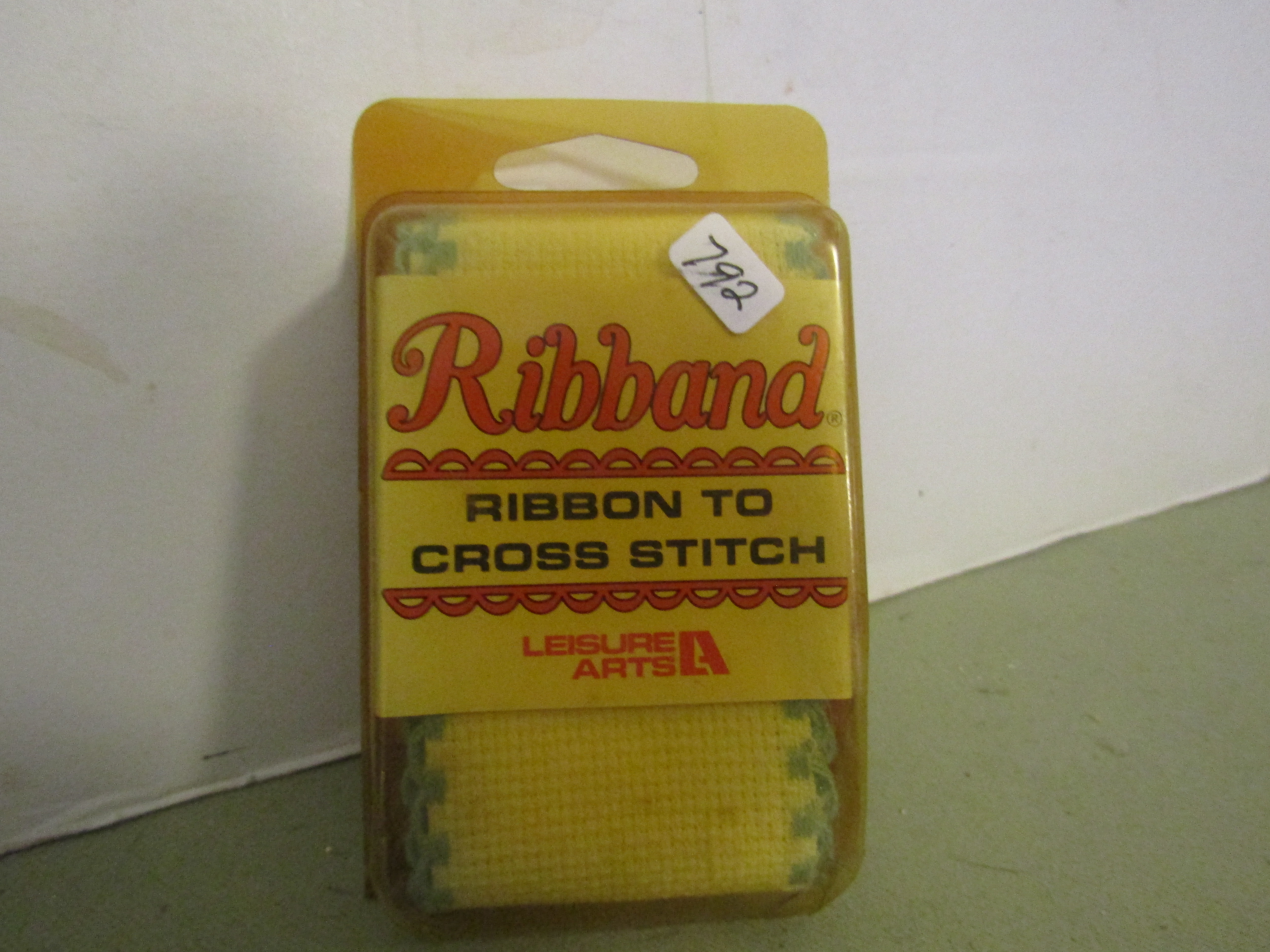 LA Ribband Ribbon to Cross Stitch #792