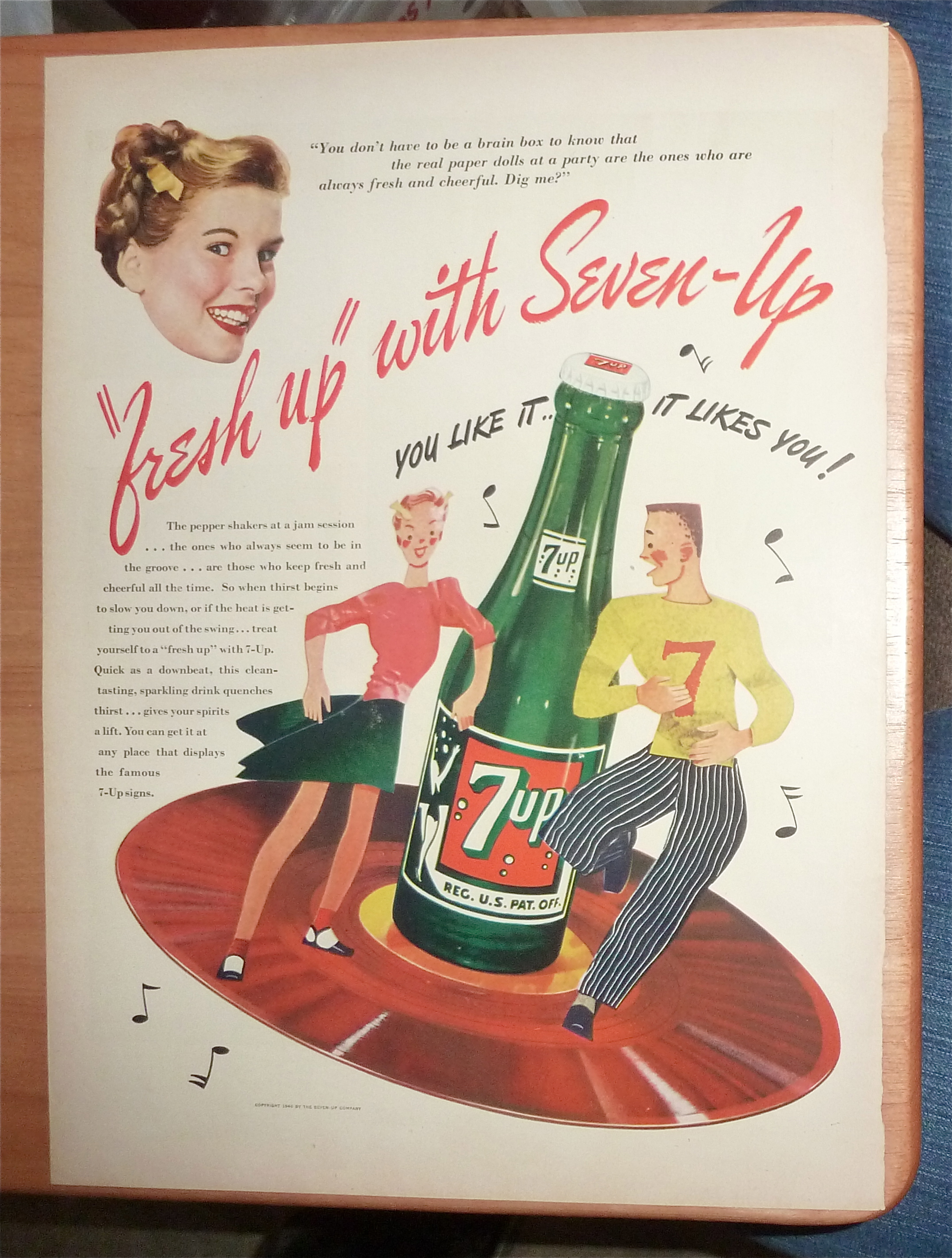 1946 7 Up (Seven Up) with Boy & Girl Dancing