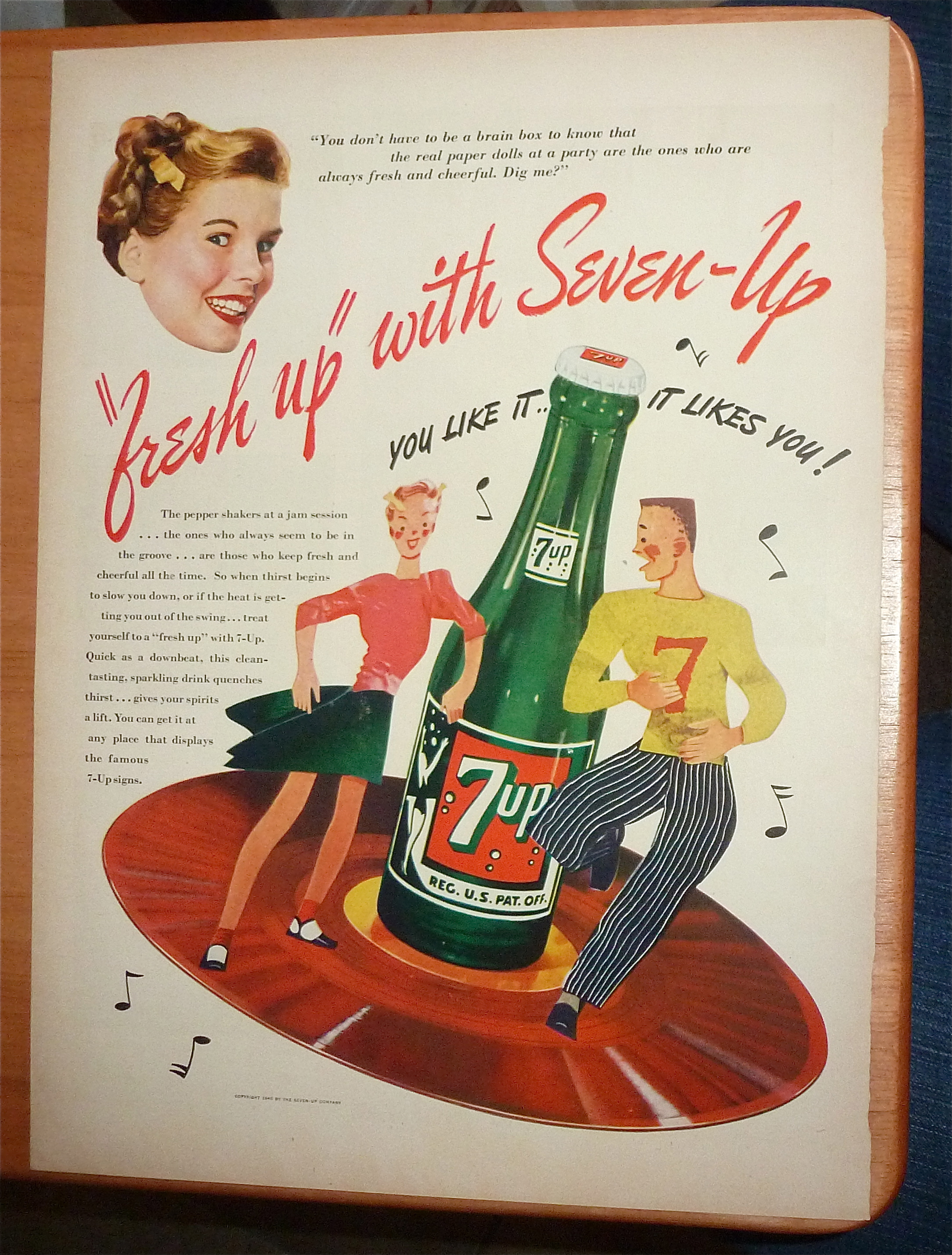 1946 7 Up (Seven Up) with Boy & Girl Dancing