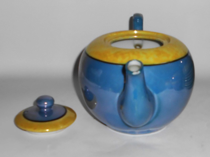 Japan Porcelain Blue Yellow Lustre Wear Teapot w/Lid