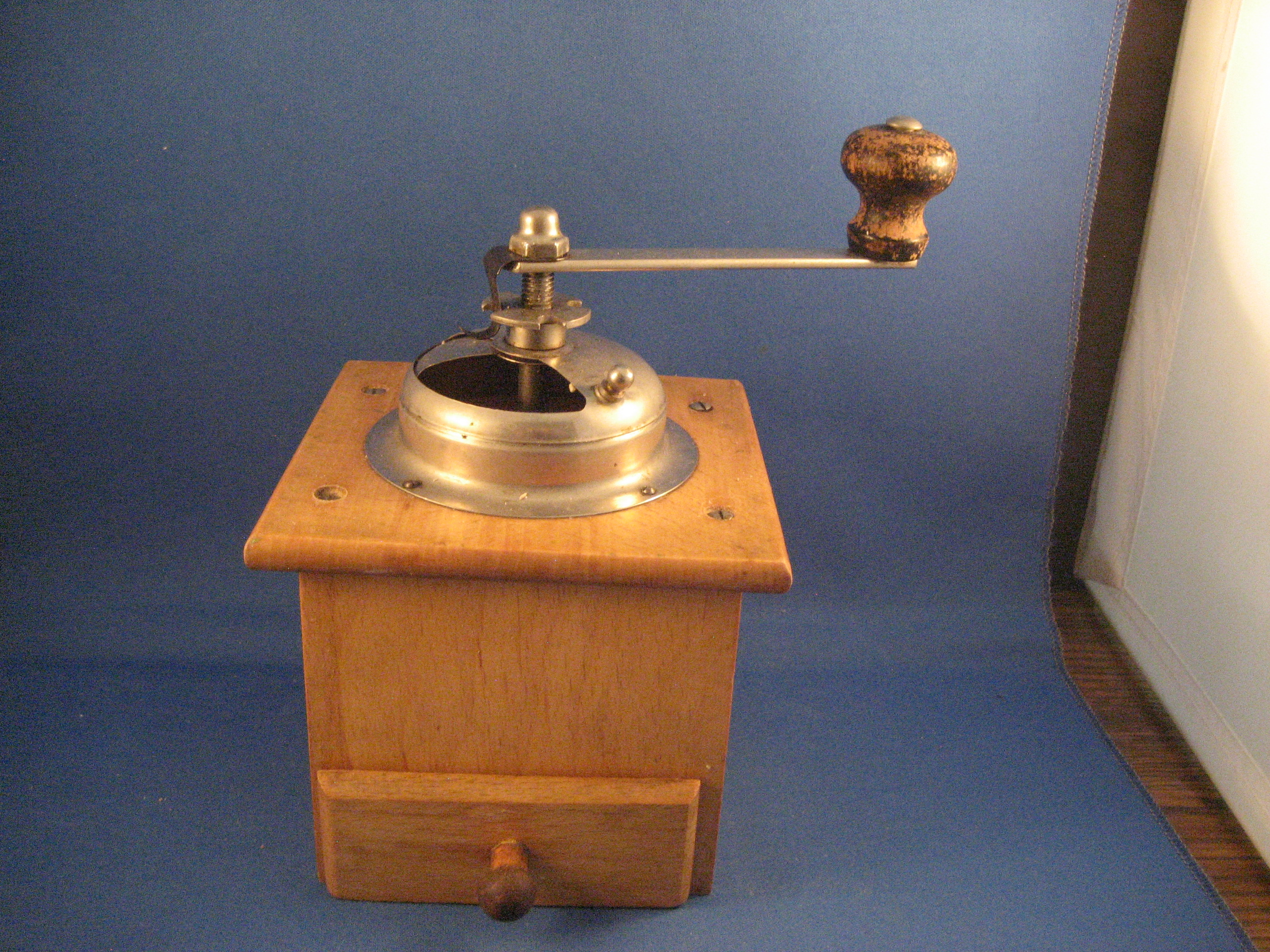 Wooden Coffee Grinder