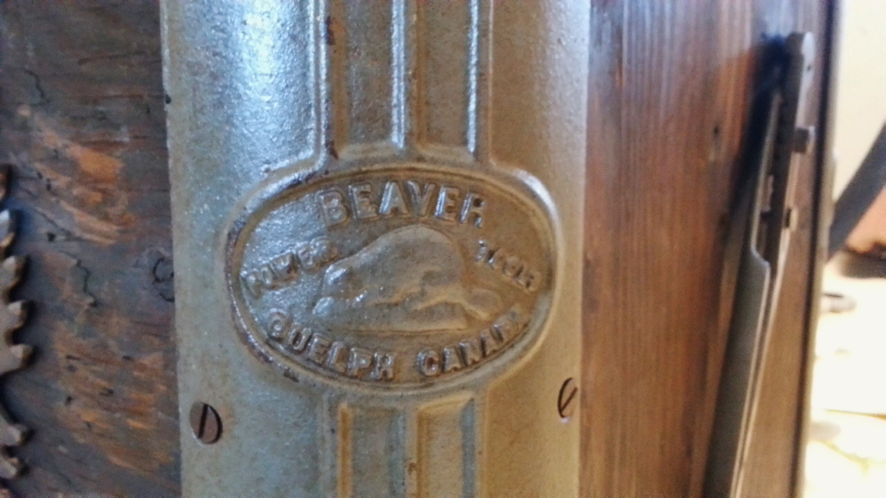 Beaver Table Saw Vintage