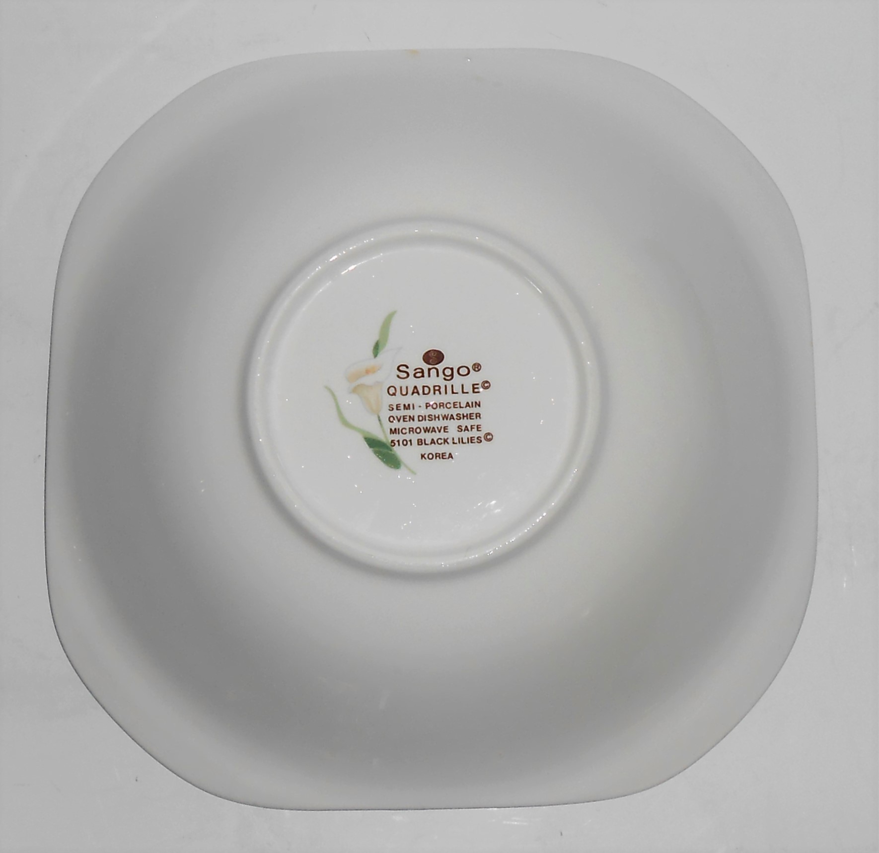 Sango Japan China Porcelain Black Lilies Soup/Cereal