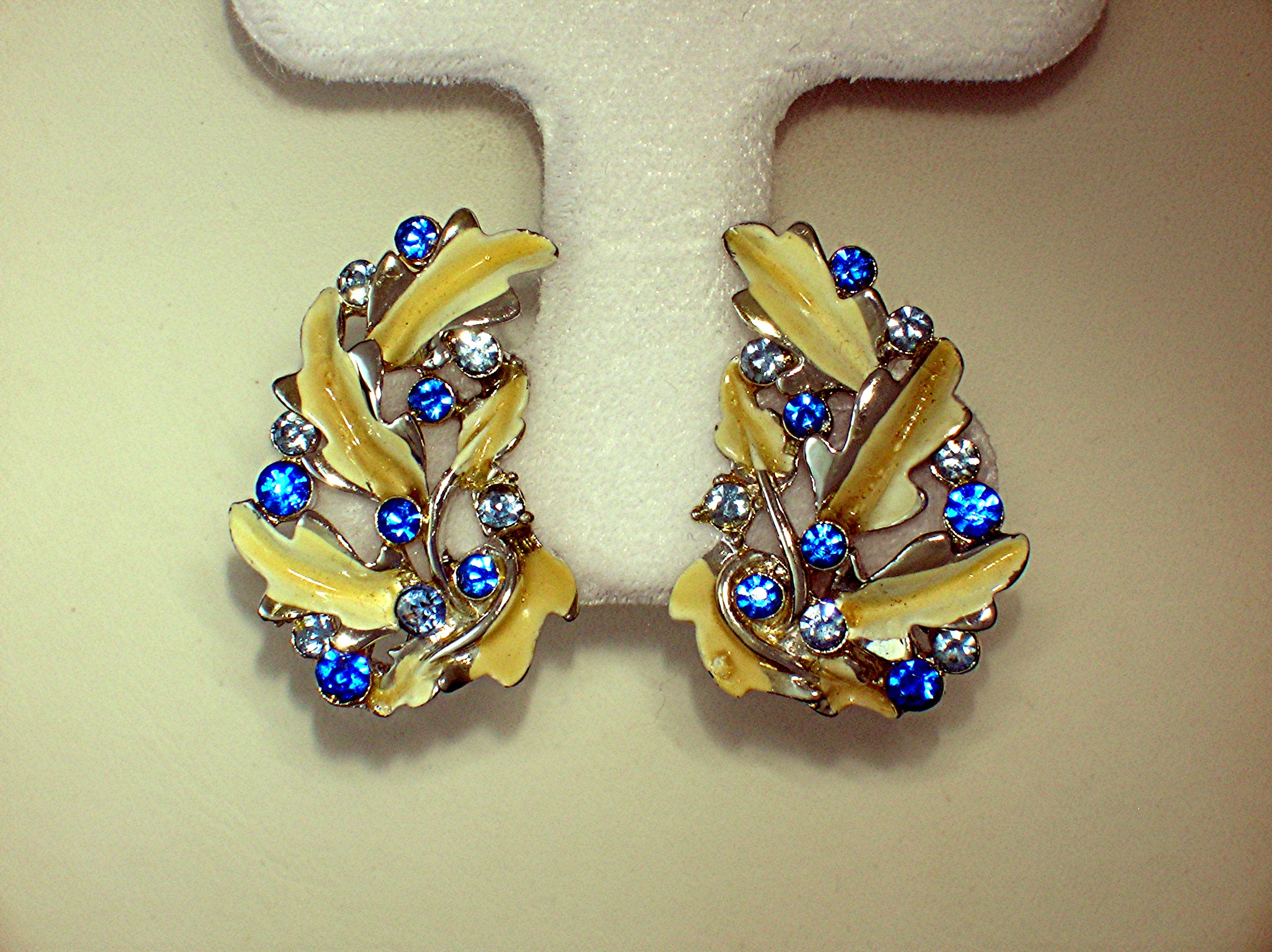 Silvertone BSK Rhinestone Leaf Clip Earrings