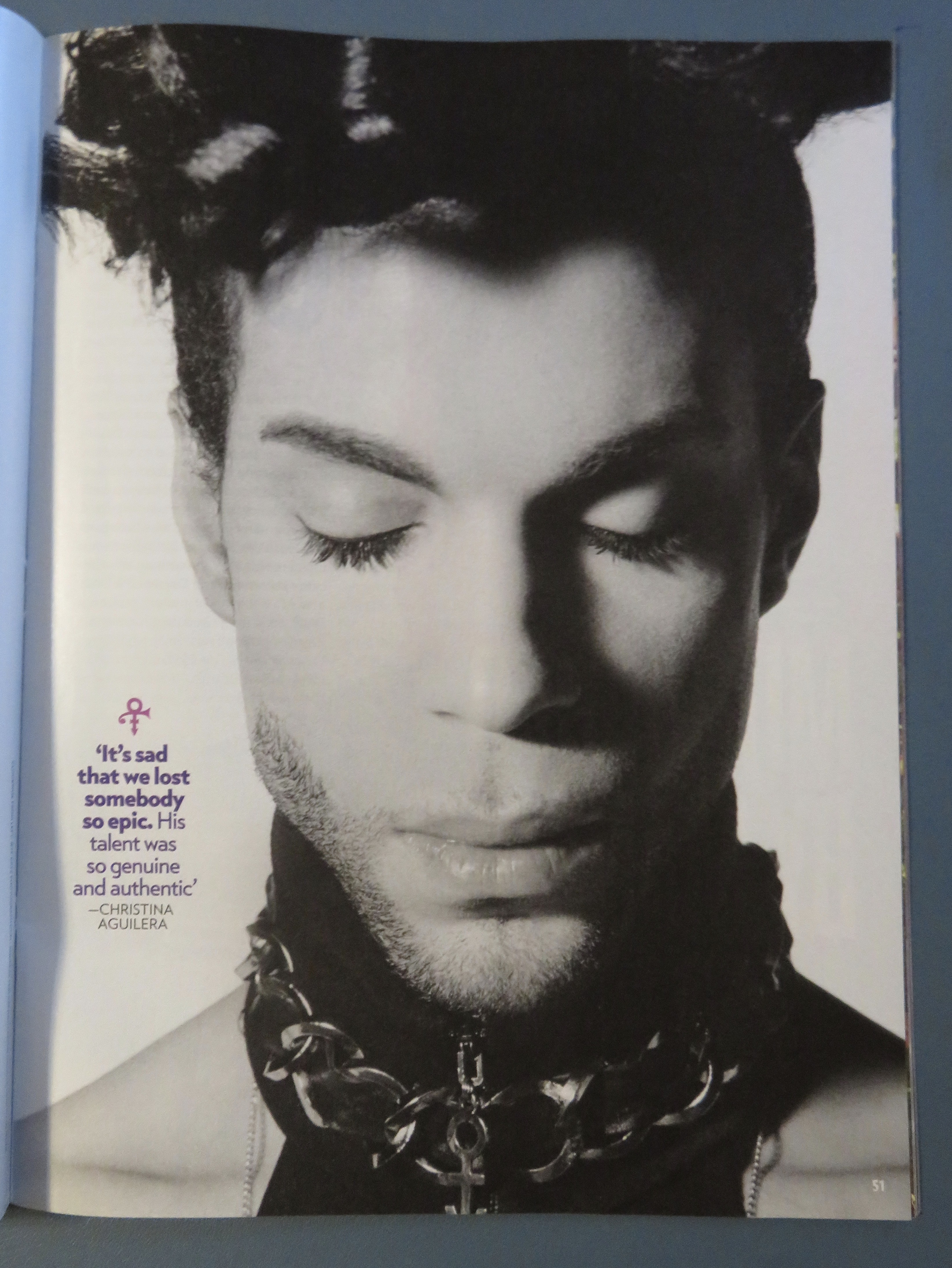 People Magazine May 9, 2016 Prince (1958 - 2016)